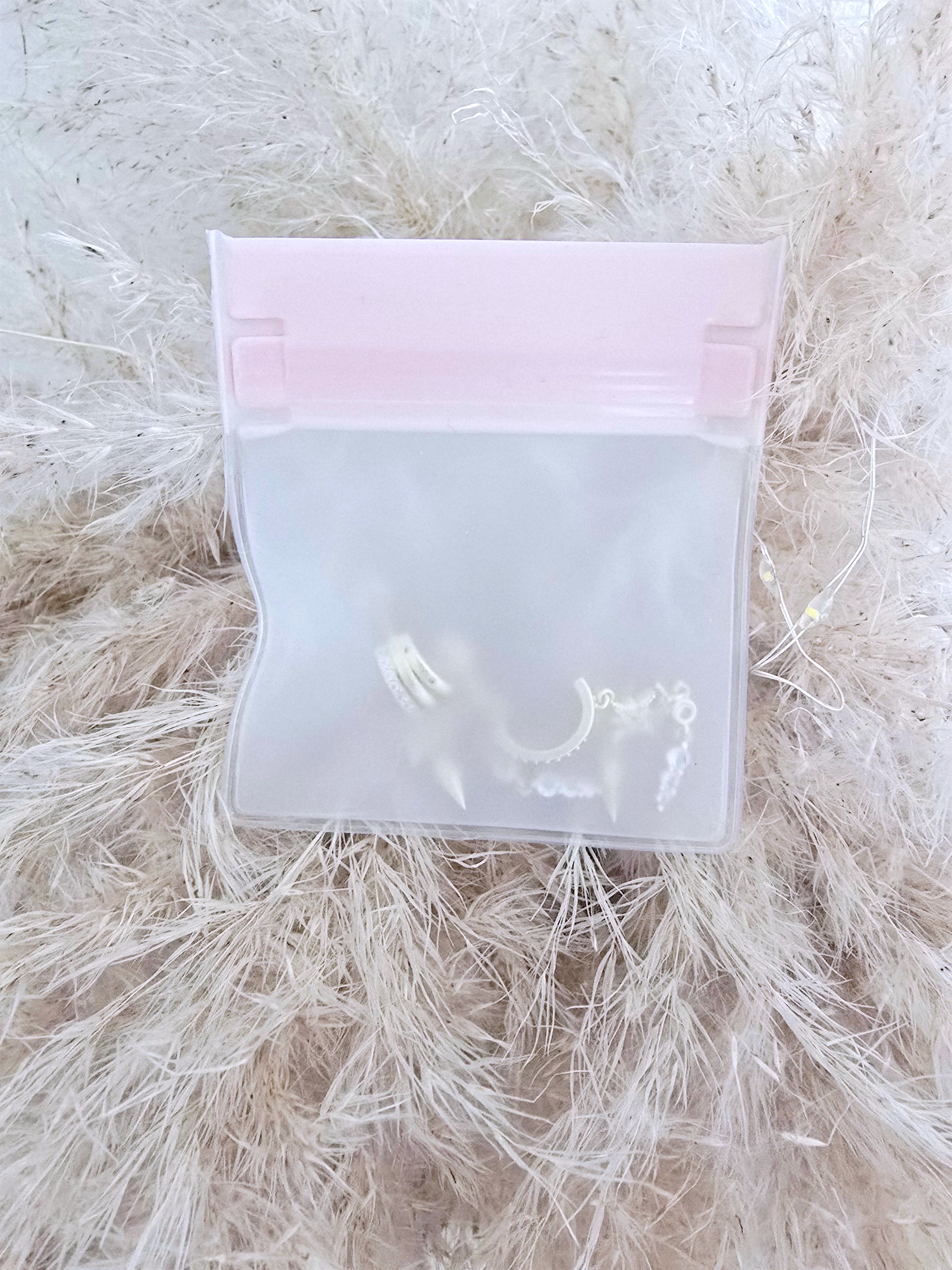 Boucles d'oreilles pendentes dorées acier inoxydable - 𝐌𝐚𝐫𝐢𝐧𝐚𝟒𝟒𝐟𝐚𝐦𝐢𝐥𝐲