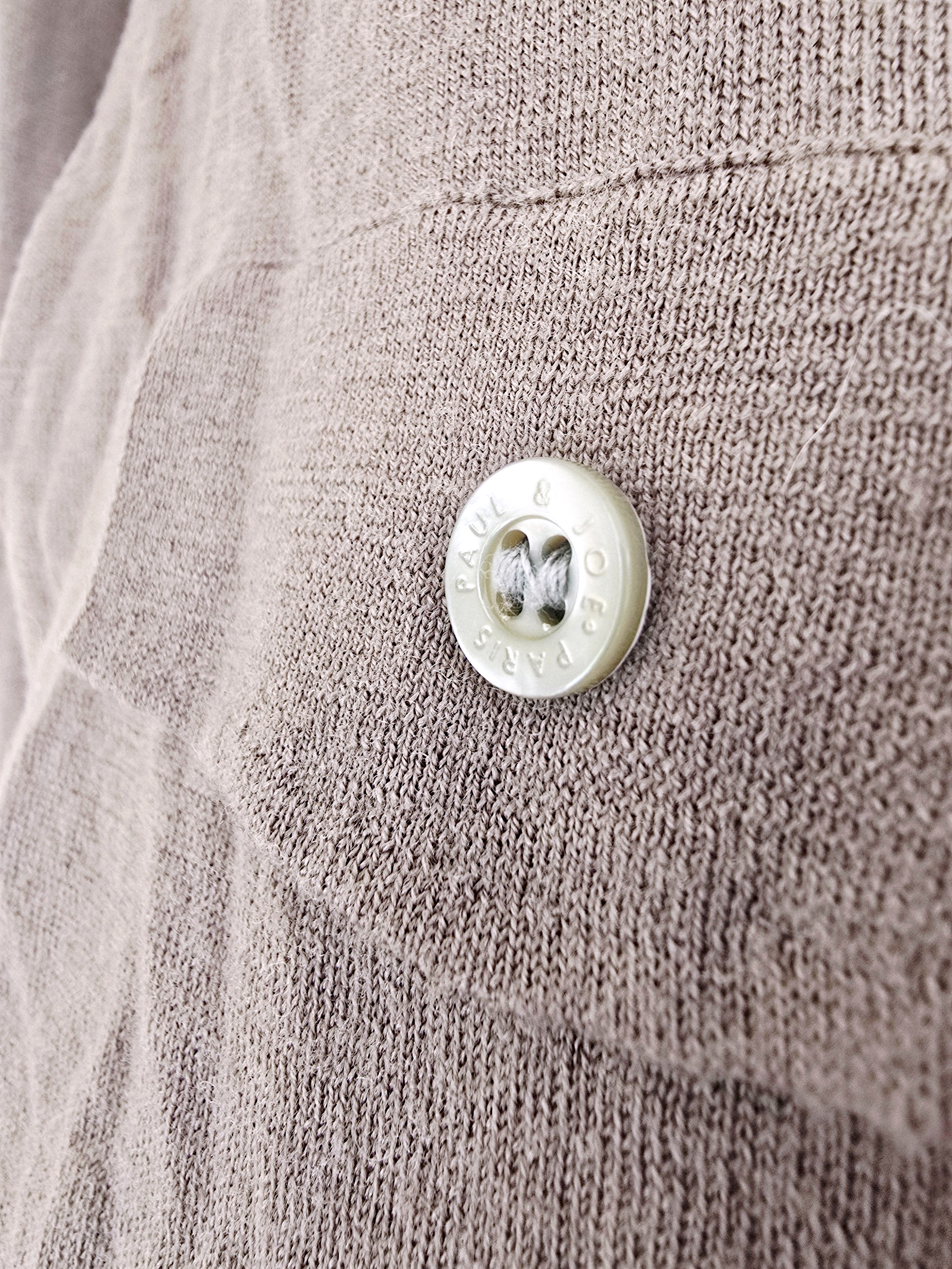 Cardigan kaki à capuche - 𝐌𝐚𝐫𝐢𝐧𝐚𝟒𝟒𝐟𝐚𝐦𝐢𝐥𝐲