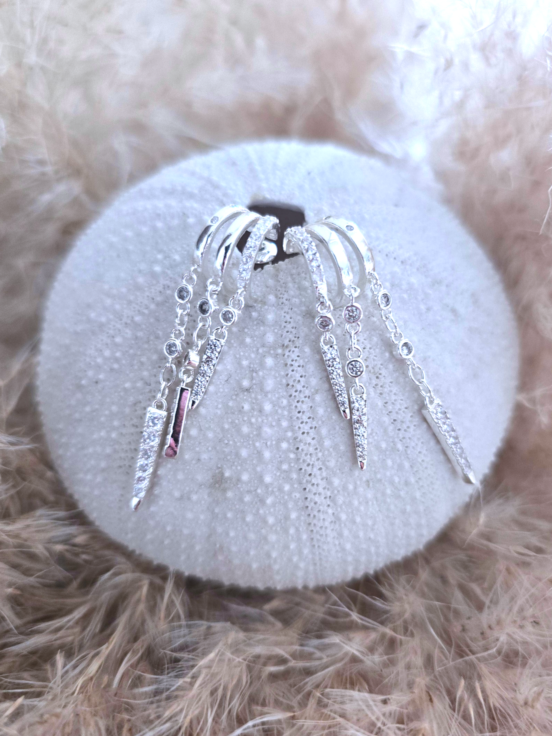 Boucles d'oreilles pendentes argentées acier inoxydable - 𝐌𝐚𝐫𝐢𝐧𝐚𝟒𝟒𝐟𝐚𝐦𝐢𝐥𝐲