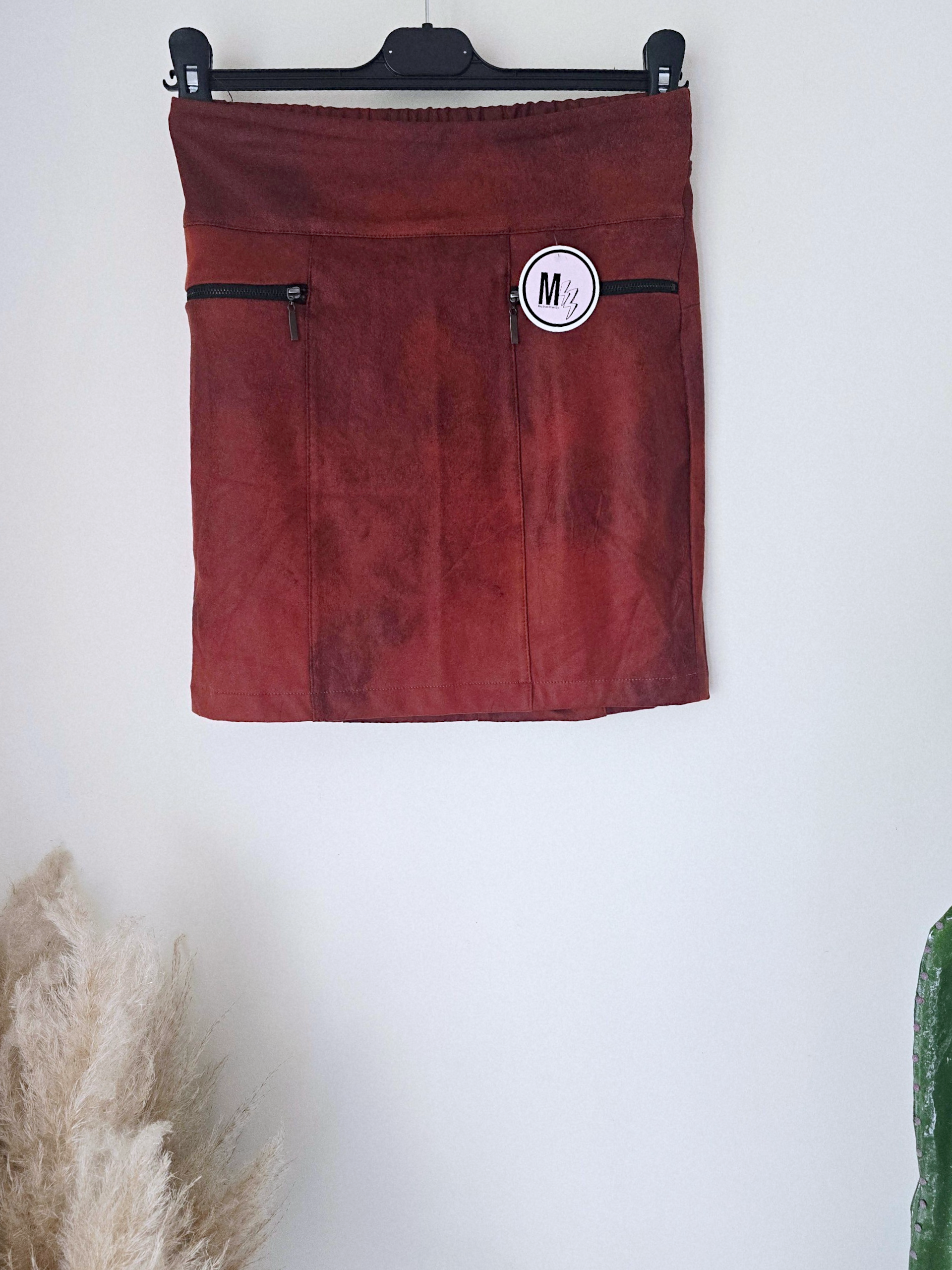 Ensemble veste et jupe Made in France - 𝐌𝐚𝐫𝐢𝐧𝐚𝟒𝟒𝐟𝐚𝐦𝐢𝐥𝐲