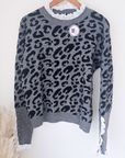 Pull gris à imprimé léopard noir - 𝐌𝐚𝐫𝐢𝐧𝐚𝟒𝟒𝐟𝐚𝐦𝐢𝐥𝐲