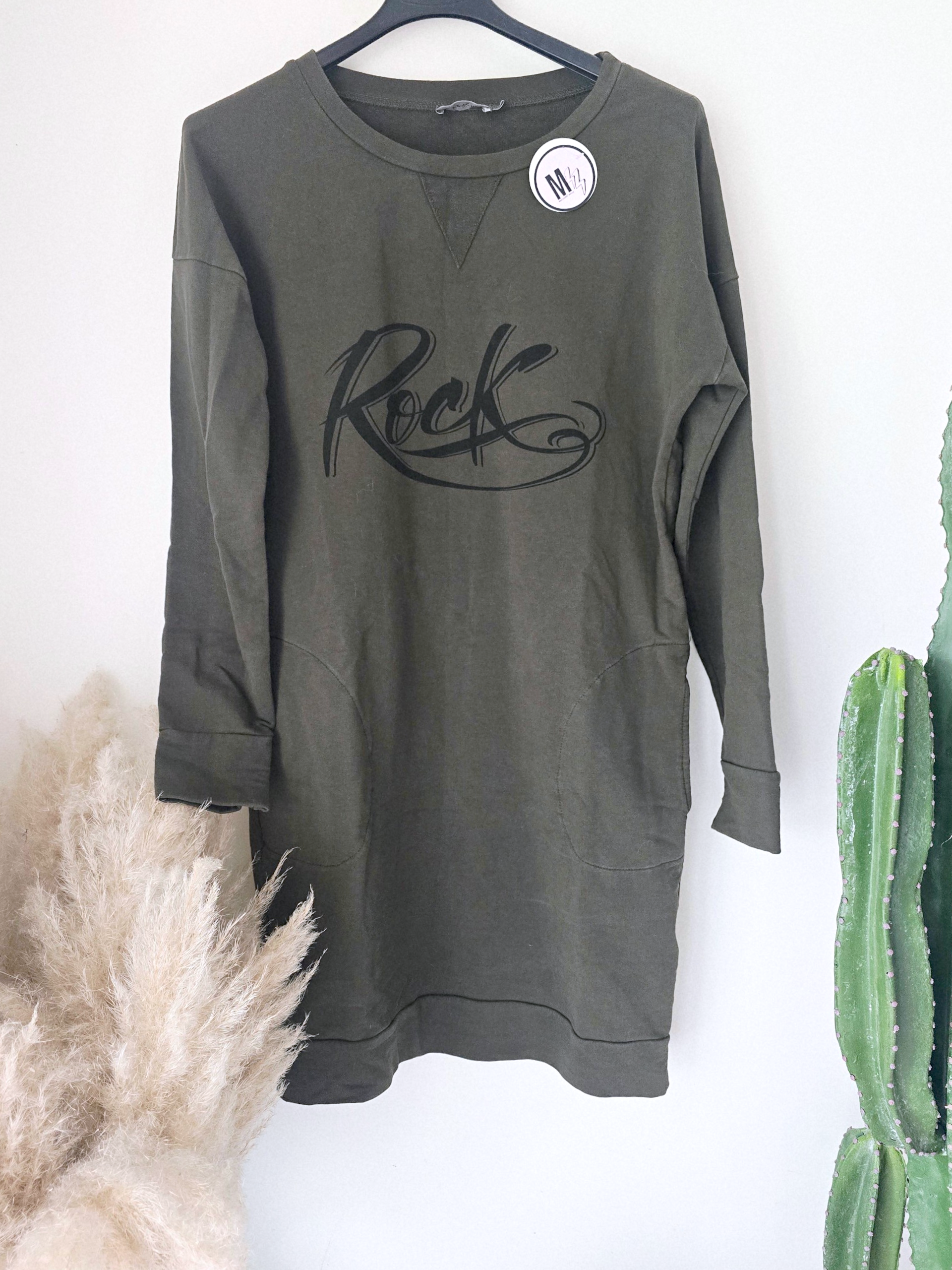 Robe sweat kaki - 𝐌𝐚𝐫𝐢𝐧𝐚𝟒𝟒𝐟𝐚𝐦𝐢𝐥𝐲