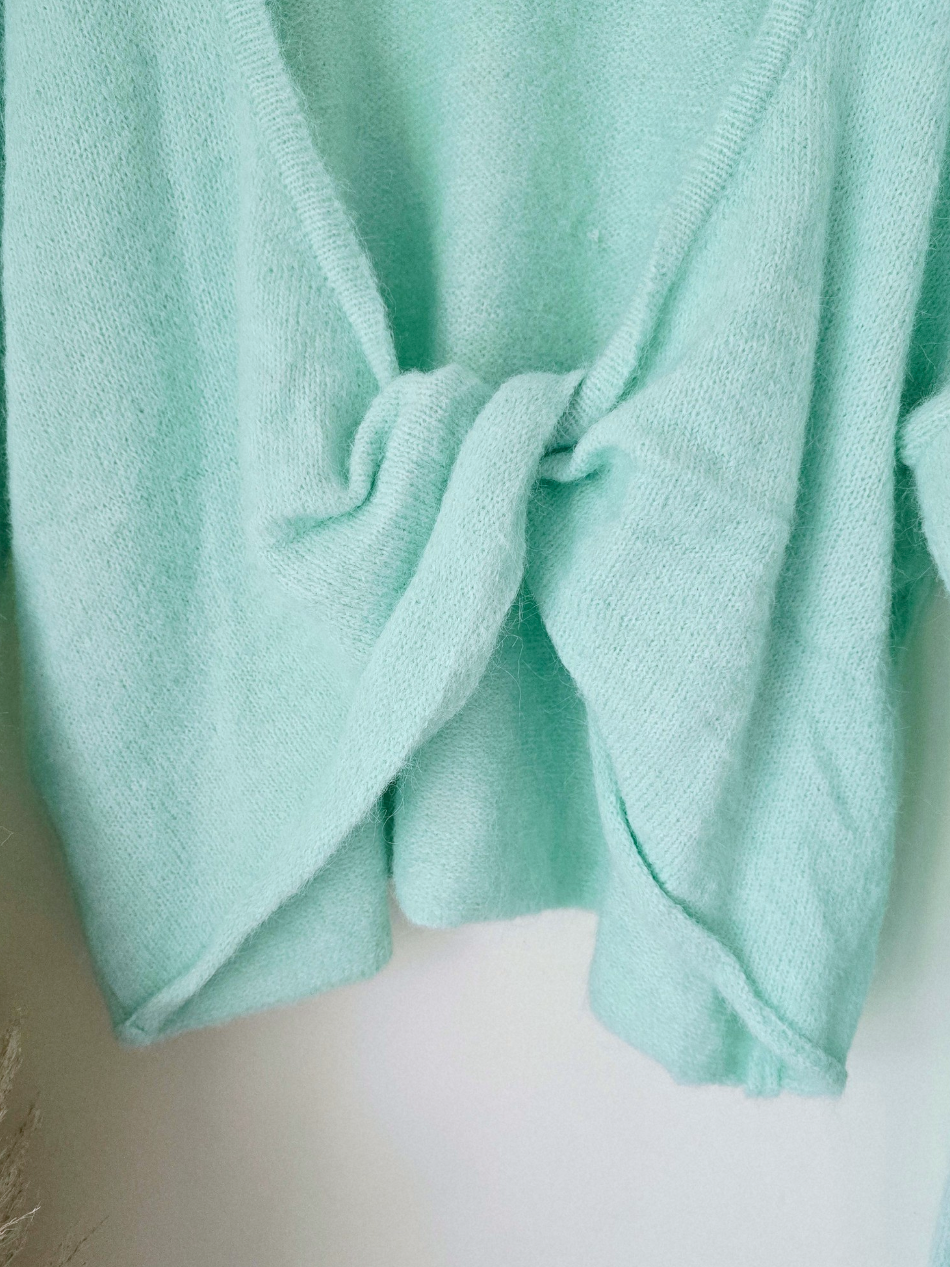 Pull double sens vert d'eau menthe - 𝐌𝐚𝐫𝐢𝐧𝐚𝟒𝟒𝐟𝐚𝐦𝐢𝐥𝐲