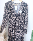 Robe 7/8è  imprimé léopard - 𝐌𝐚𝐫𝐢𝐧𝐚𝟒𝟒𝐟𝐚𝐦𝐢𝐥𝐲