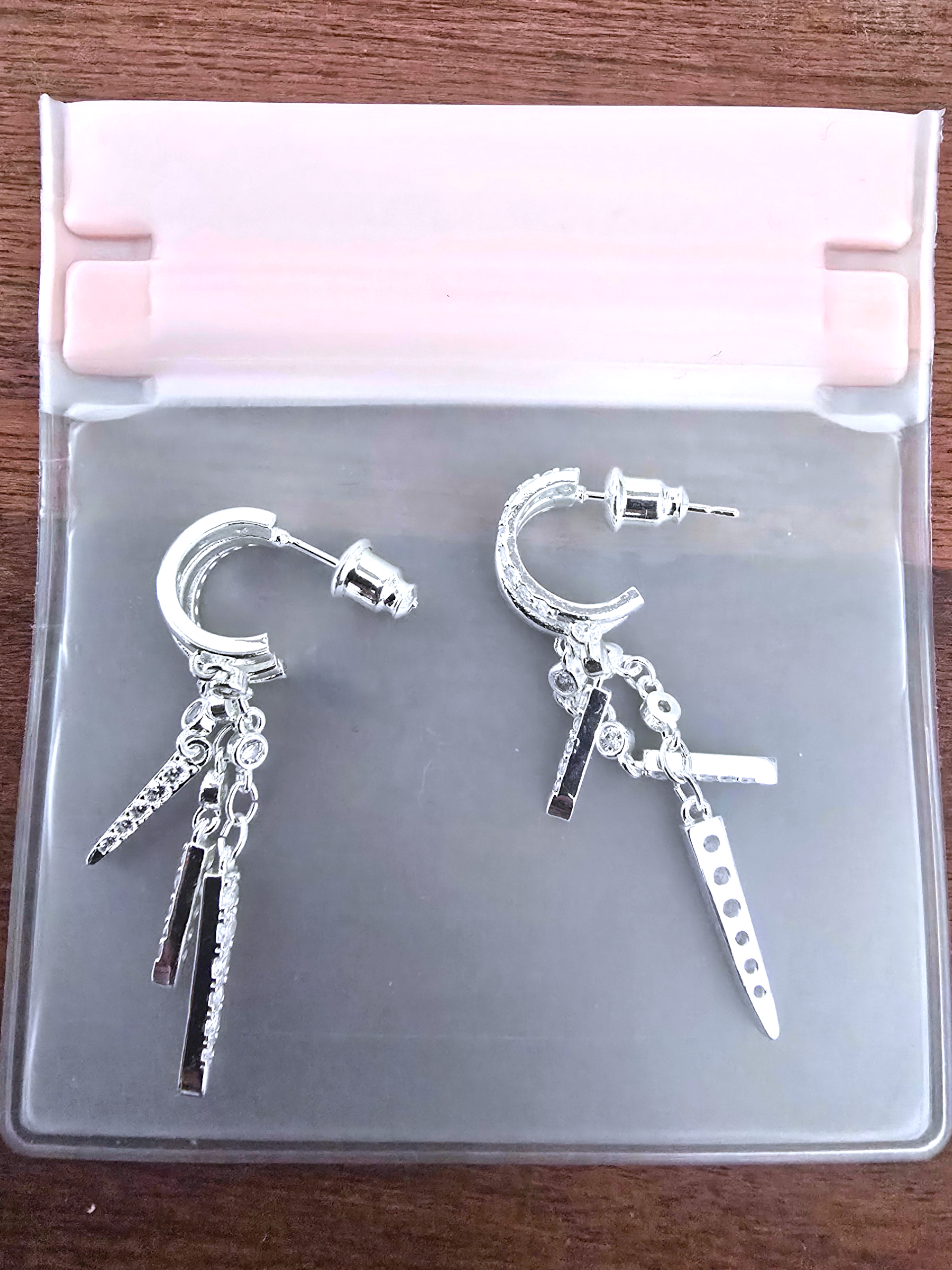 Boucles d'oreilles pendentes argentées acier inoxydable - 𝐌𝐚𝐫𝐢𝐧𝐚𝟒𝟒𝐟𝐚𝐦𝐢𝐥𝐲