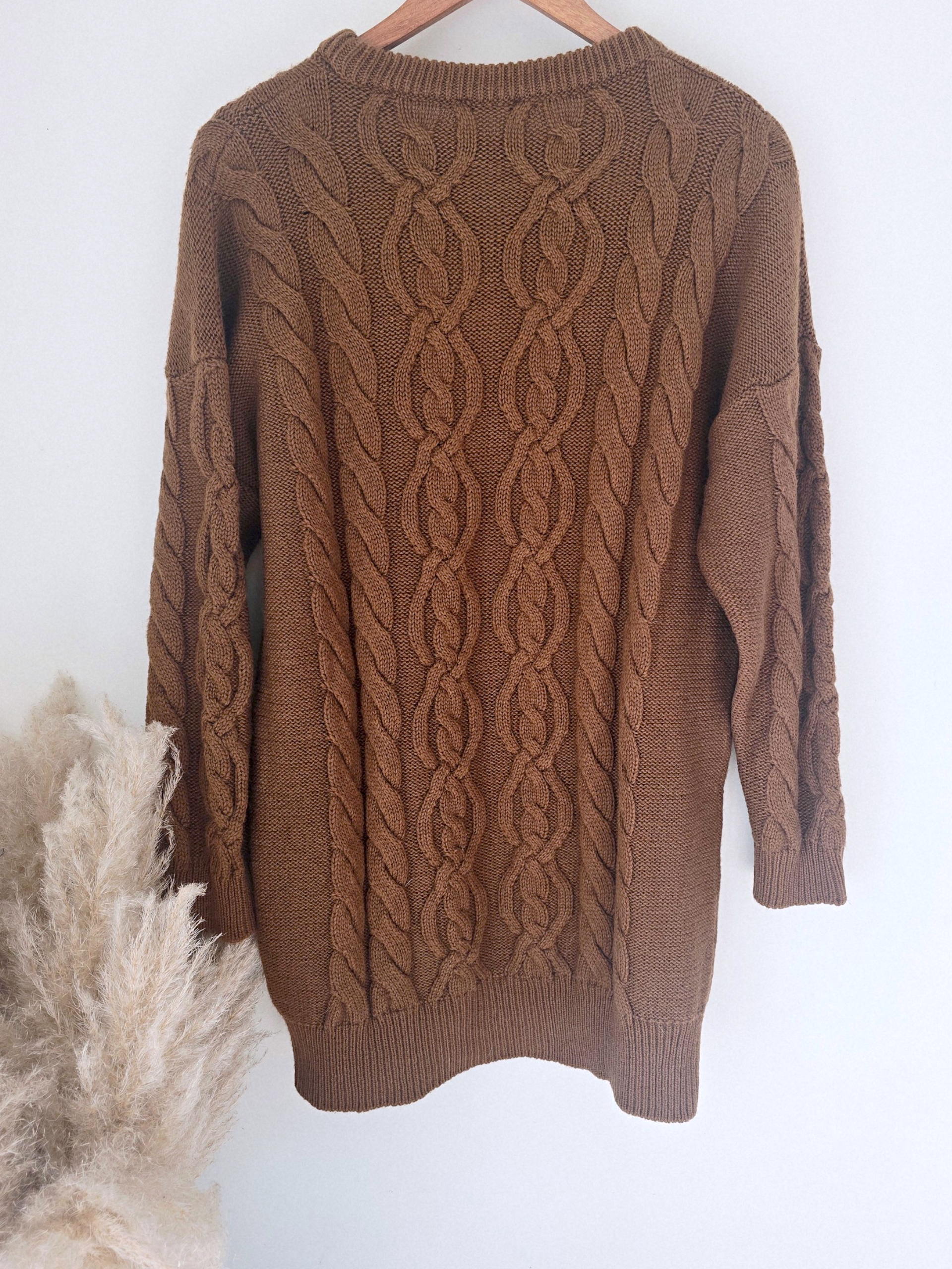Robe pull de couleur tabac - 𝐌𝐚𝐫𝐢𝐧𝐚𝟒𝟒𝐟𝐚𝐦𝐢𝐥𝐲