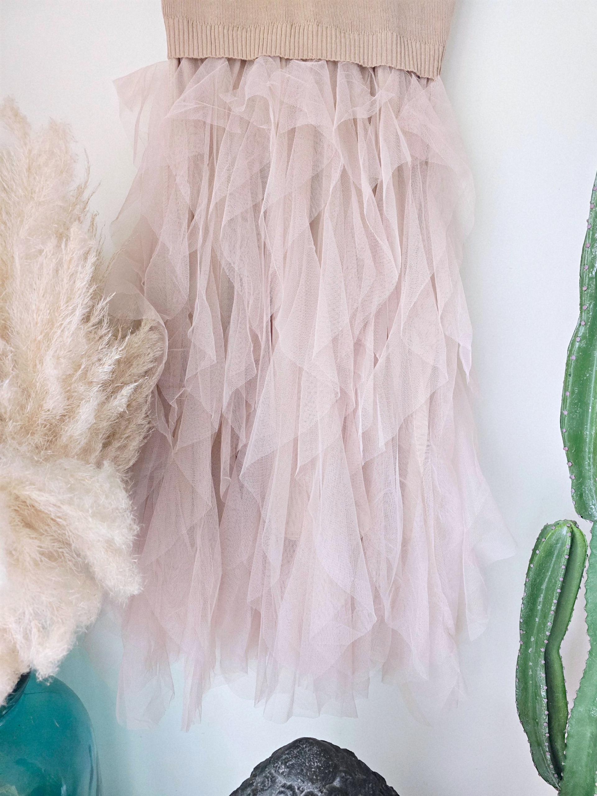 Robe princesse beige - 𝐌𝐚𝐫𝐢𝐧𝐚𝟒𝟒𝐟𝐚𝐦𝐢𝐥𝐲