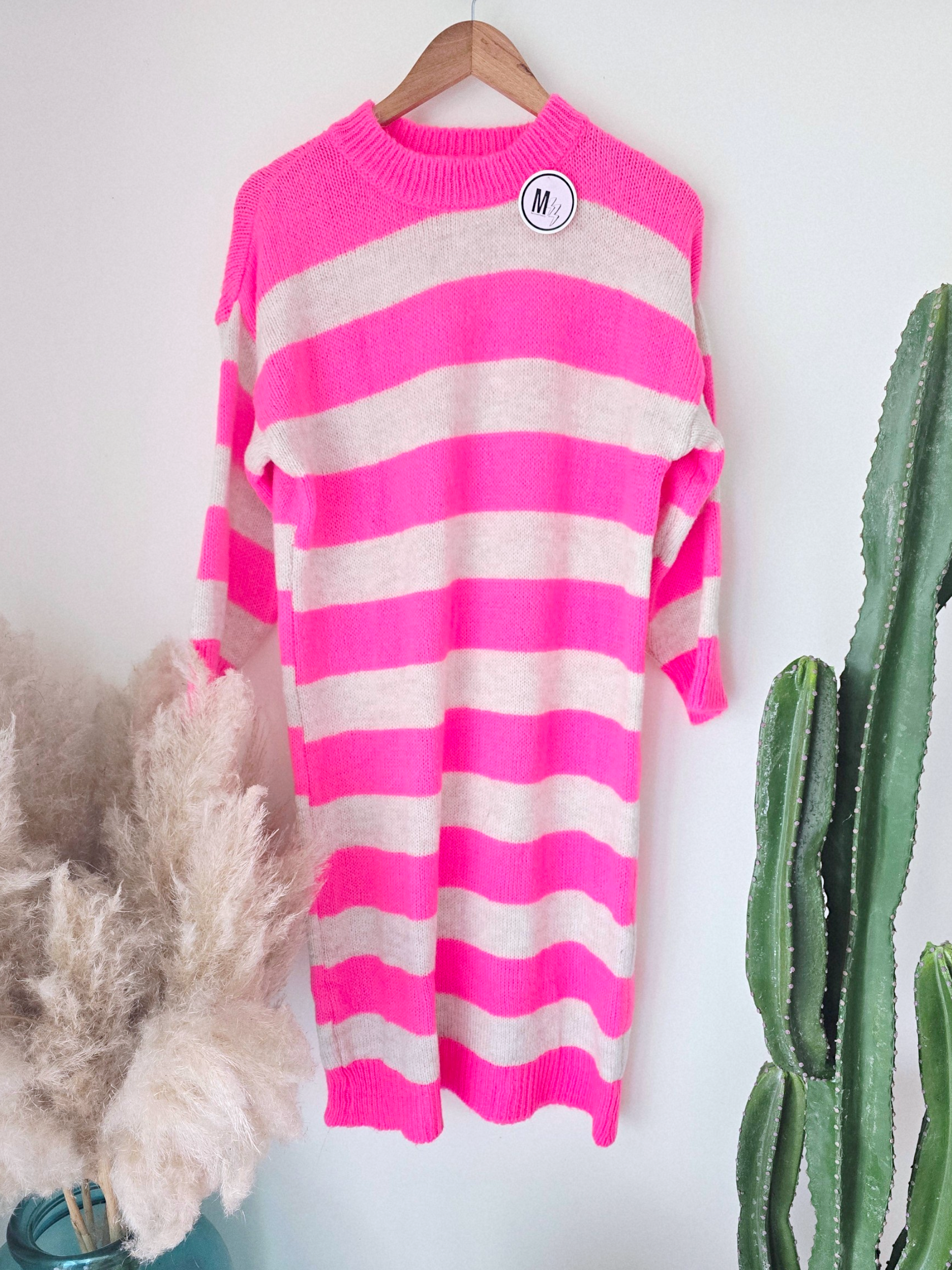 Robe pull rayé rose fluo - 𝐌𝐚𝐫𝐢𝐧𝐚𝟒𝟒𝐟𝐚𝐦𝐢𝐥𝐲