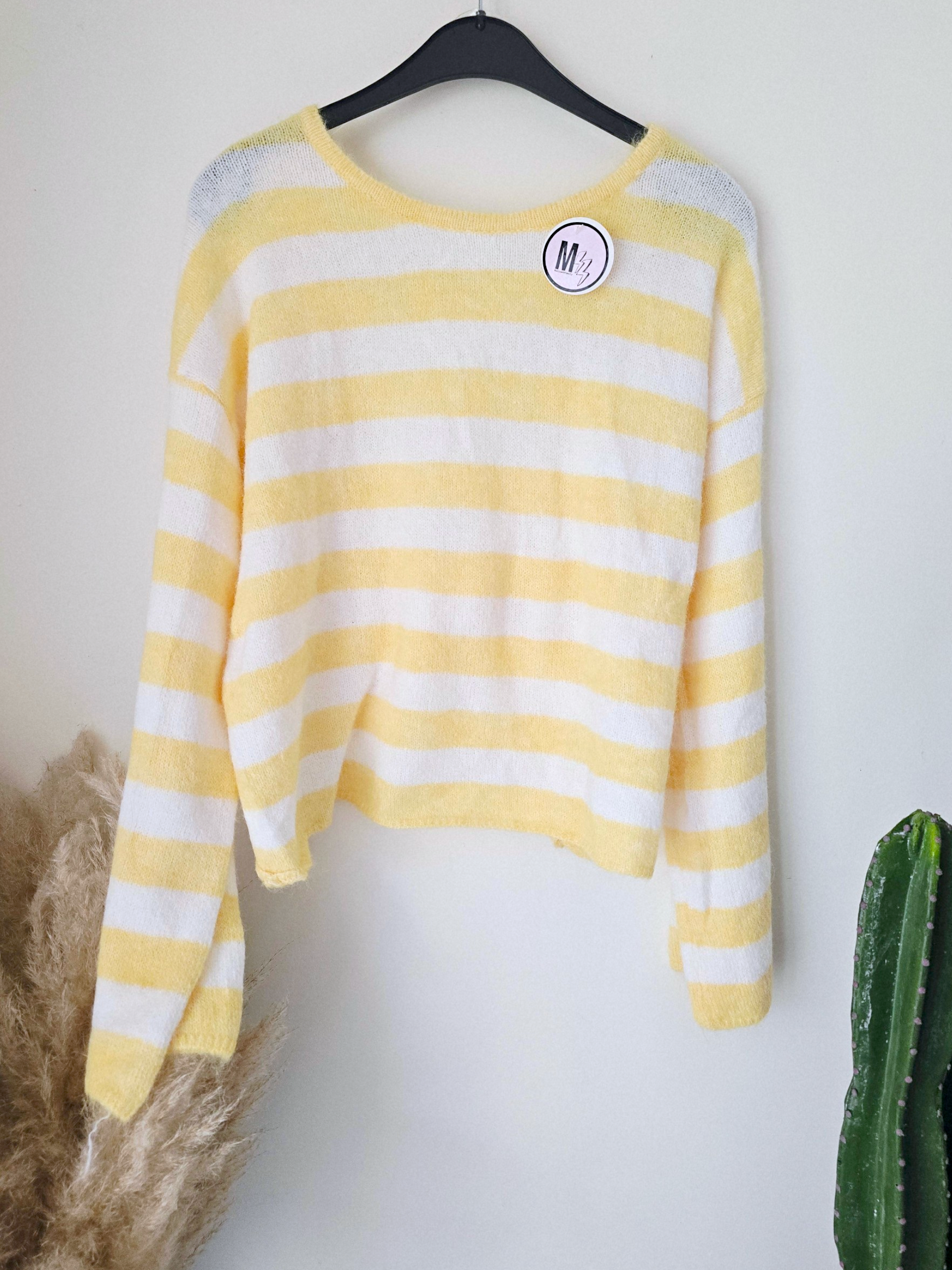 Pull rayé jaune double sens - 𝐌𝐚𝐫𝐢𝐧𝐚𝟒𝟒𝐟𝐚𝐦𝐢𝐥𝐲