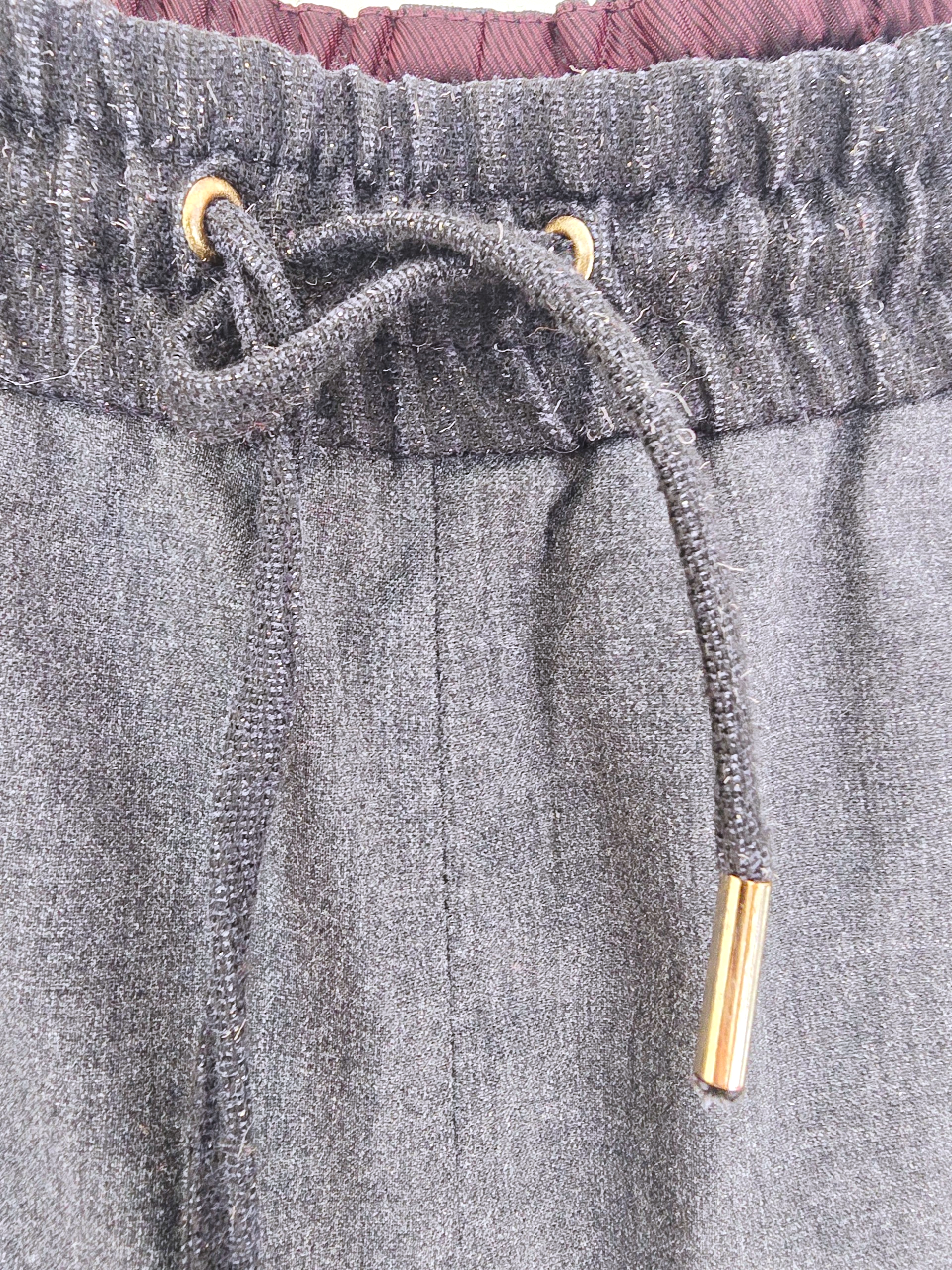 Pantalon jeeging gris anthracite - 𝐌𝐚𝐫𝐢𝐧𝐚𝟒𝟒𝐟𝐚𝐦𝐢𝐥𝐲