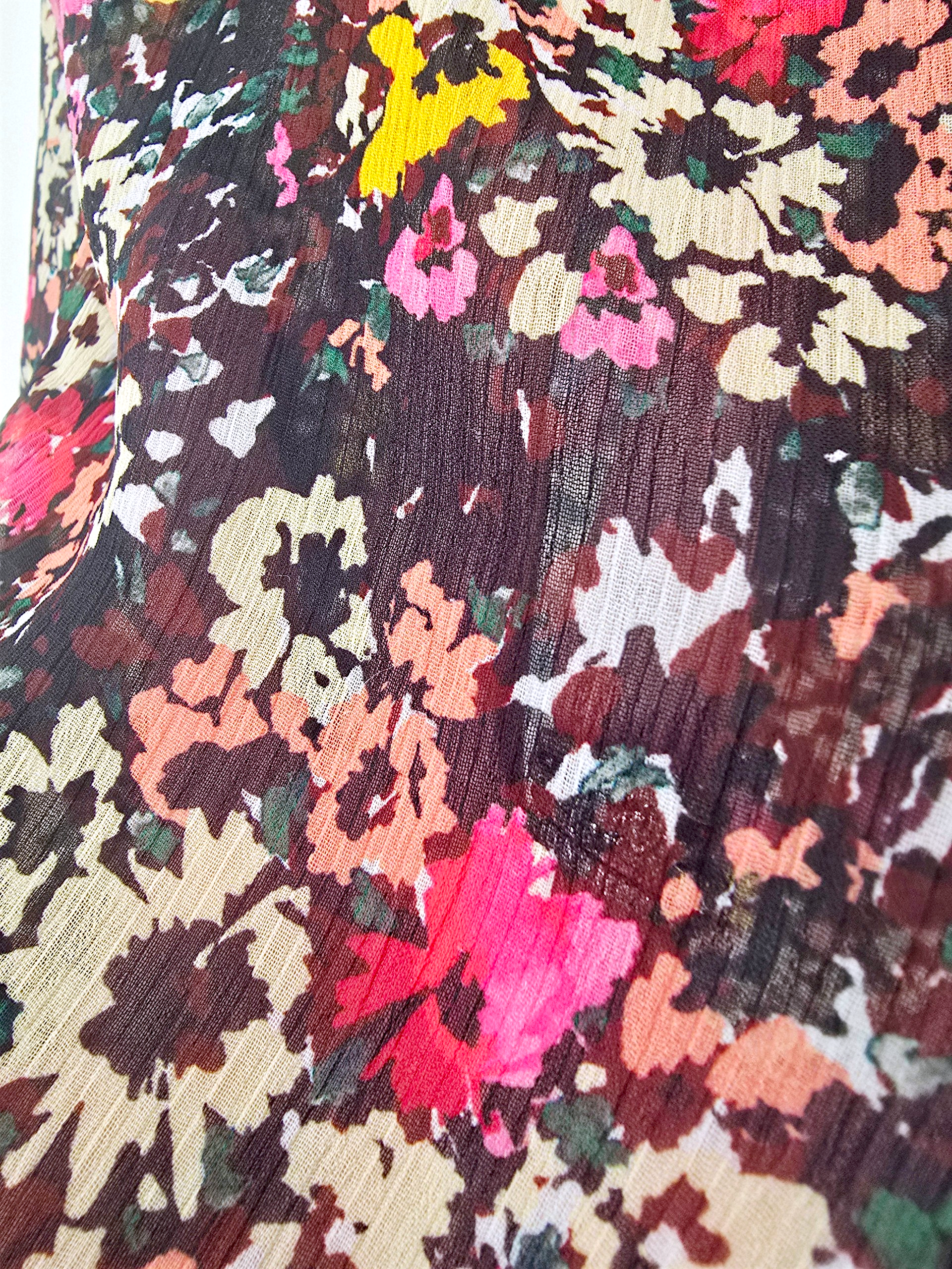 Chemise lumineuse à imprimé flowers - 𝐌𝐚𝐫𝐢𝐧𝐚𝟒𝟒𝐟𝐚𝐦𝐢𝐥𝐲