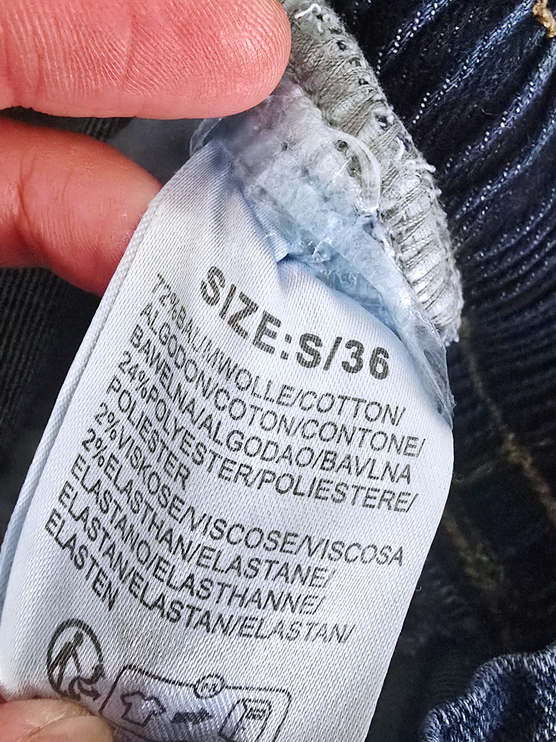 Jean jeeging bleu brut délavé - 𝐌𝐚𝐫𝐢𝐧𝐚𝟒𝟒𝐟𝐚𝐦𝐢𝐥𝐲