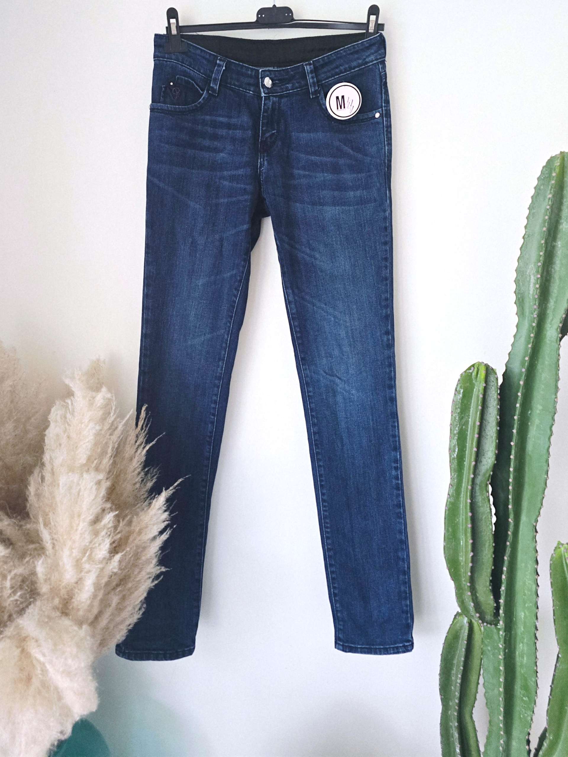 Jean bleu slim à poches fantaisies - 𝐌𝐚𝐫𝐢𝐧𝐚𝟒𝟒𝐟𝐚𝐦𝐢𝐥𝐲