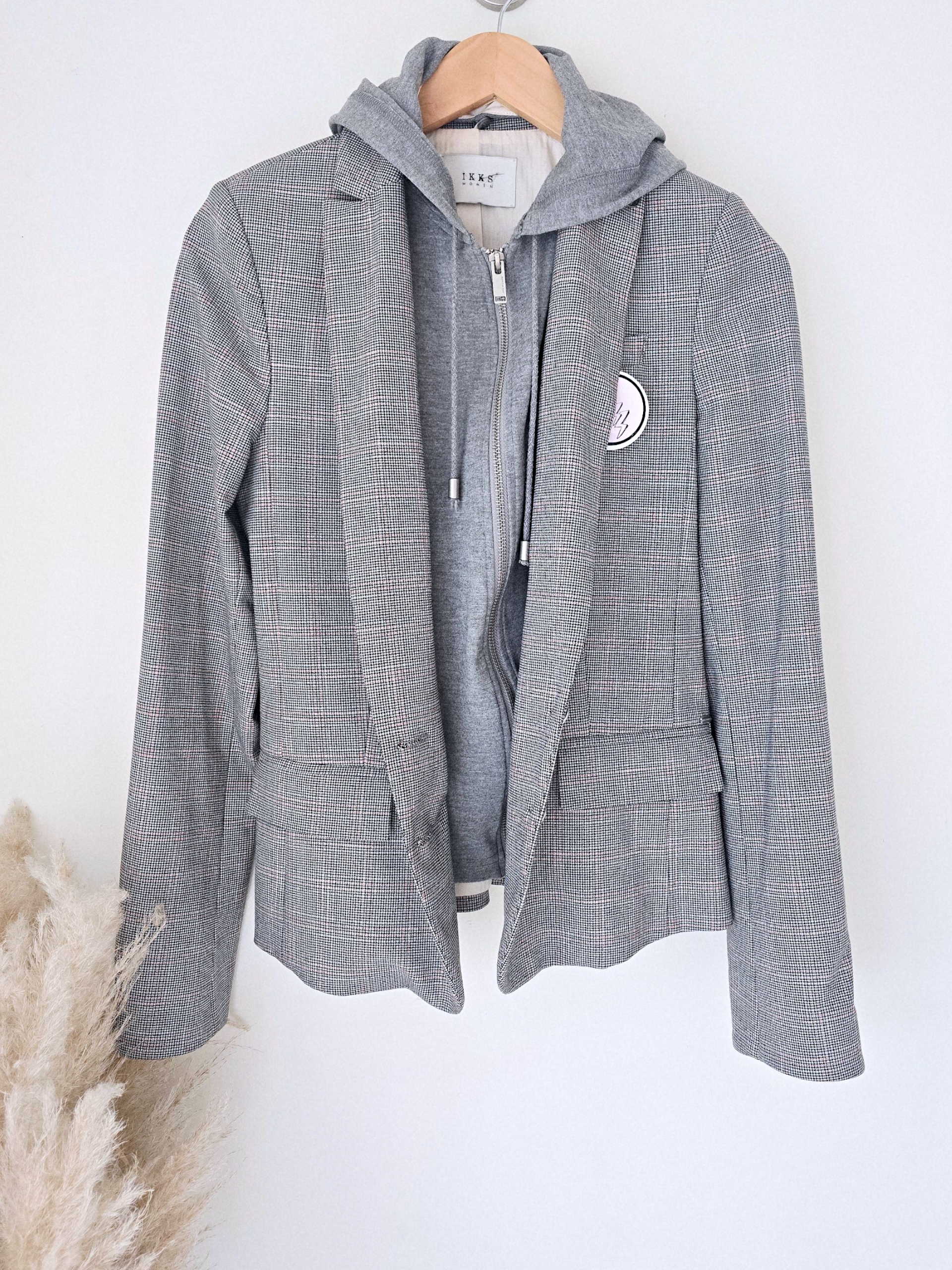 Veste à capuche à imprimé à carreaux - 𝐌𝐚𝐫𝐢𝐧𝐚𝟒𝟒𝐟𝐚𝐦𝐢𝐥𝐲