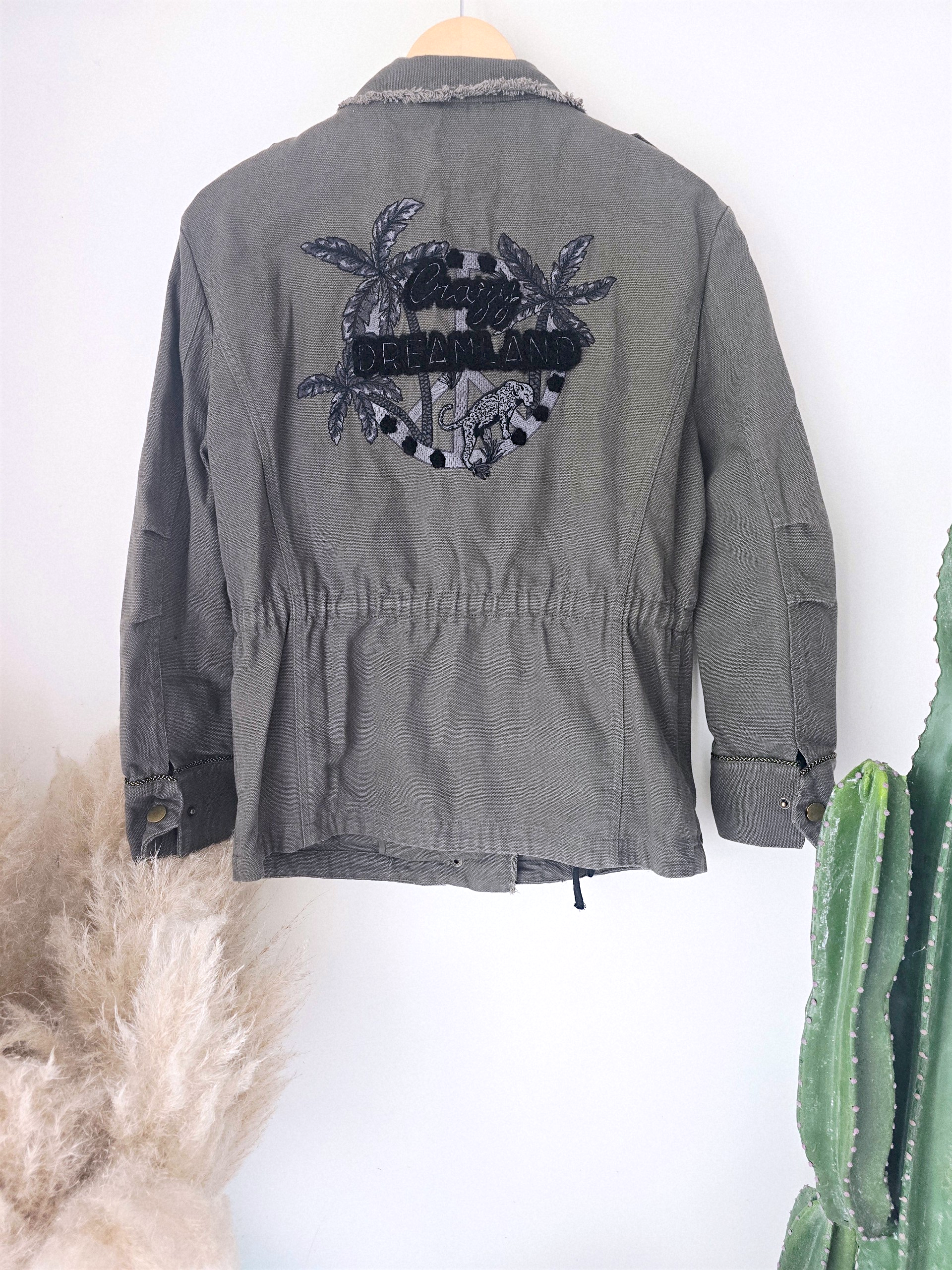 Saharienne kaki Crazy - 𝐌𝐚𝐫𝐢𝐧𝐚𝟒𝟒𝐟𝐚𝐦𝐢𝐥𝐲
