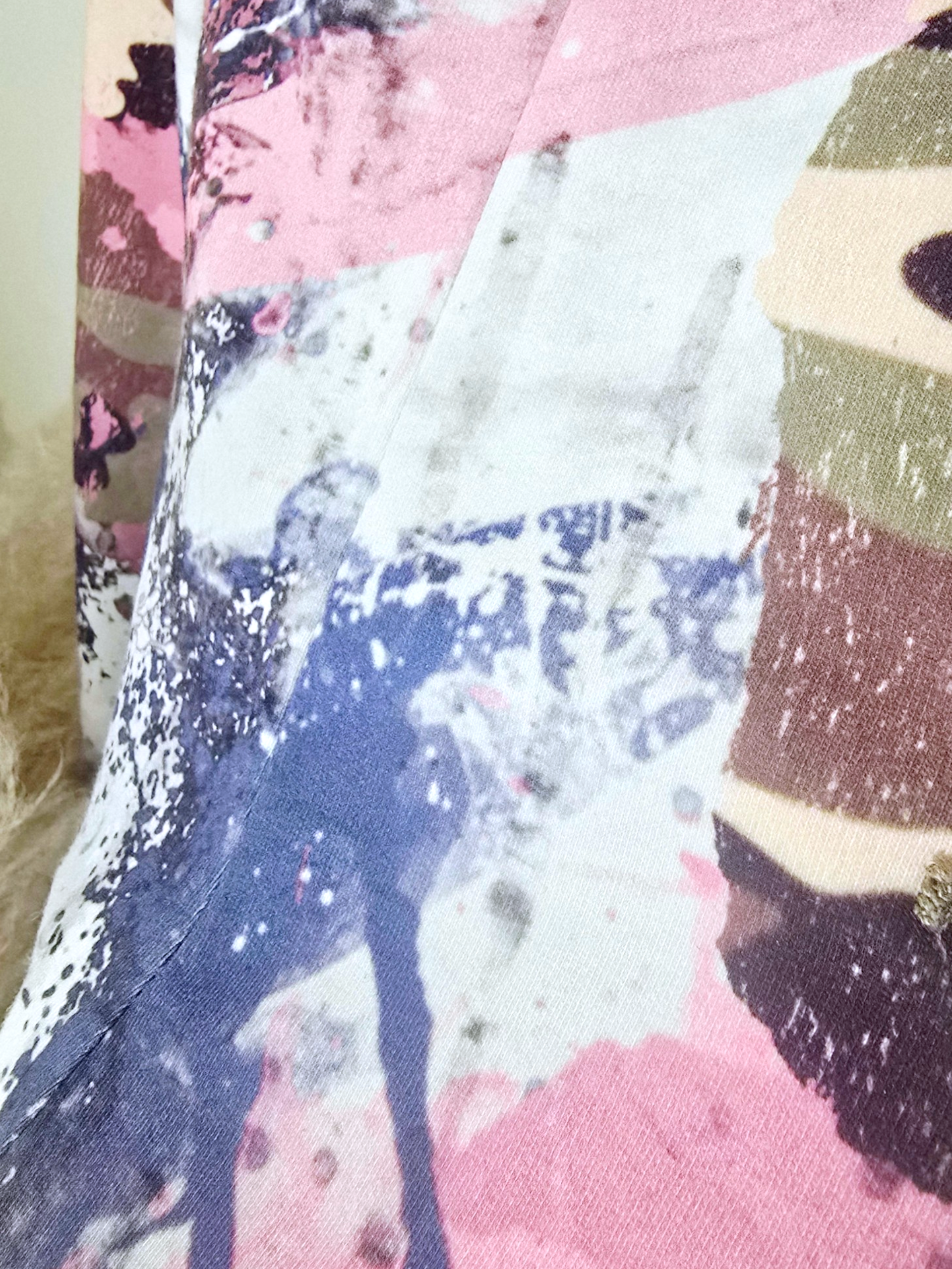 Veste cintrée camouflage avec strass au dos - 𝐌𝐚𝐫𝐢𝐧𝐚𝟒𝟒𝐟𝐚𝐦𝐢𝐥𝐲