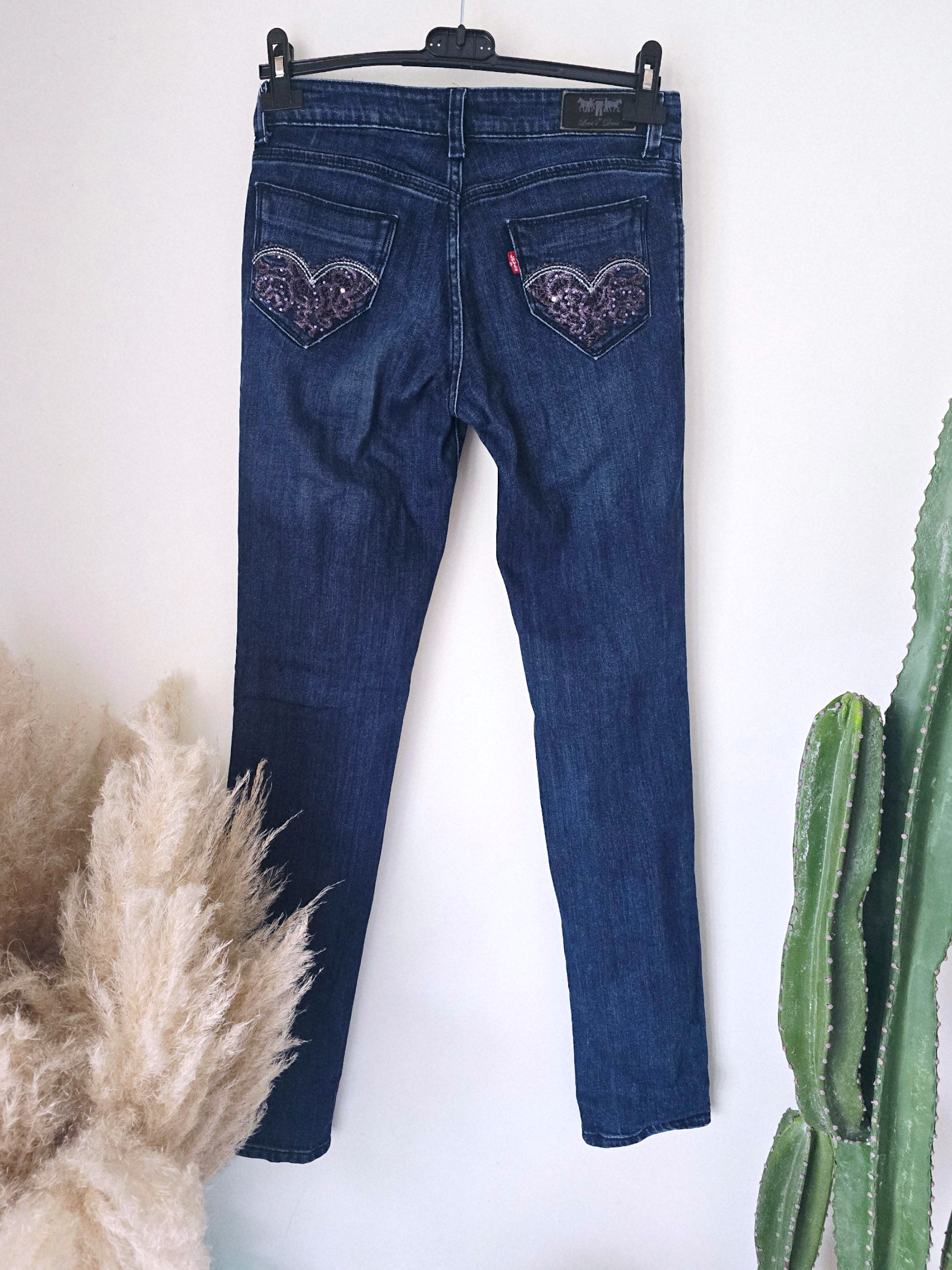Jean bleu slim à poches fantaisies - 𝐌𝐚𝐫𝐢𝐧𝐚𝟒𝟒𝐟𝐚𝐦𝐢𝐥𝐲