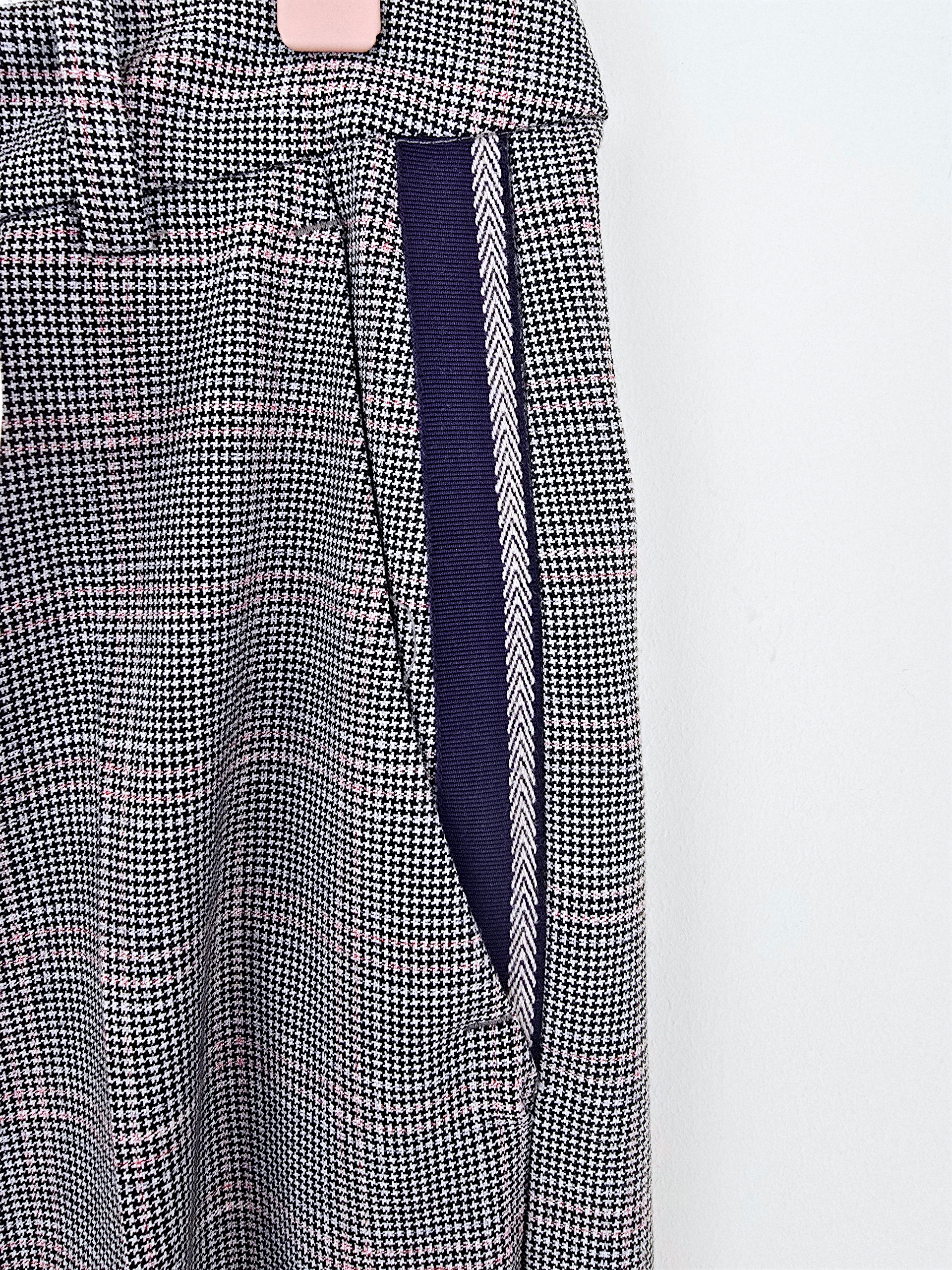 Pantalon chic à carreaux - 𝐌𝐚𝐫𝐢𝐧𝐚𝟒𝟒𝐟𝐚𝐦𝐢𝐥𝐲