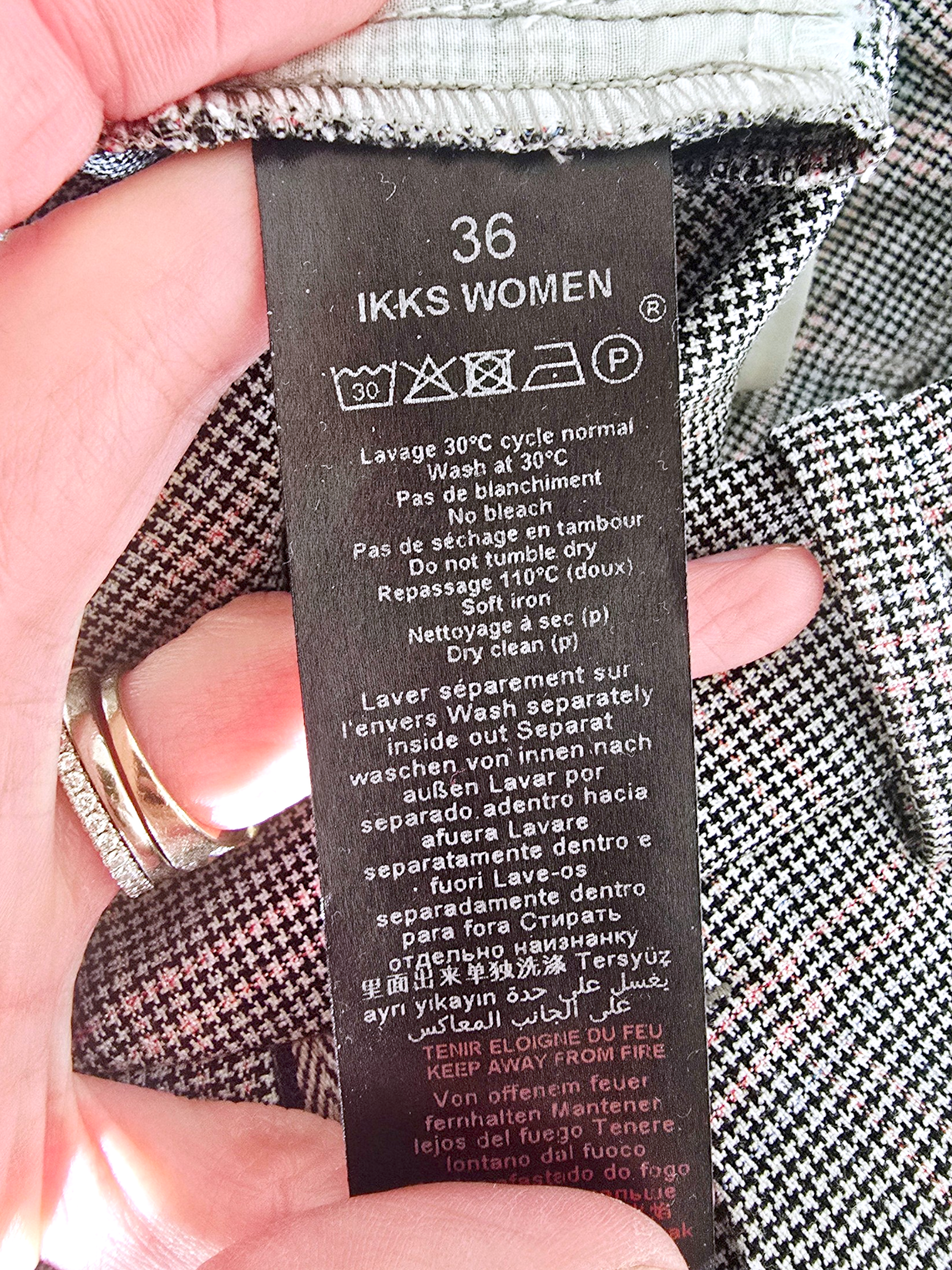 Pantalon chic à carreaux - 𝐌𝐚𝐫𝐢𝐧𝐚𝟒𝟒𝐟𝐚𝐦𝐢𝐥𝐲