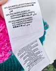 Cardigan à imprimé géométrique rose fuchsia et vert. - 𝐌𝐚𝐫𝐢𝐧𝐚𝟒𝟒𝐟𝐚𝐦𝐢𝐥𝐲