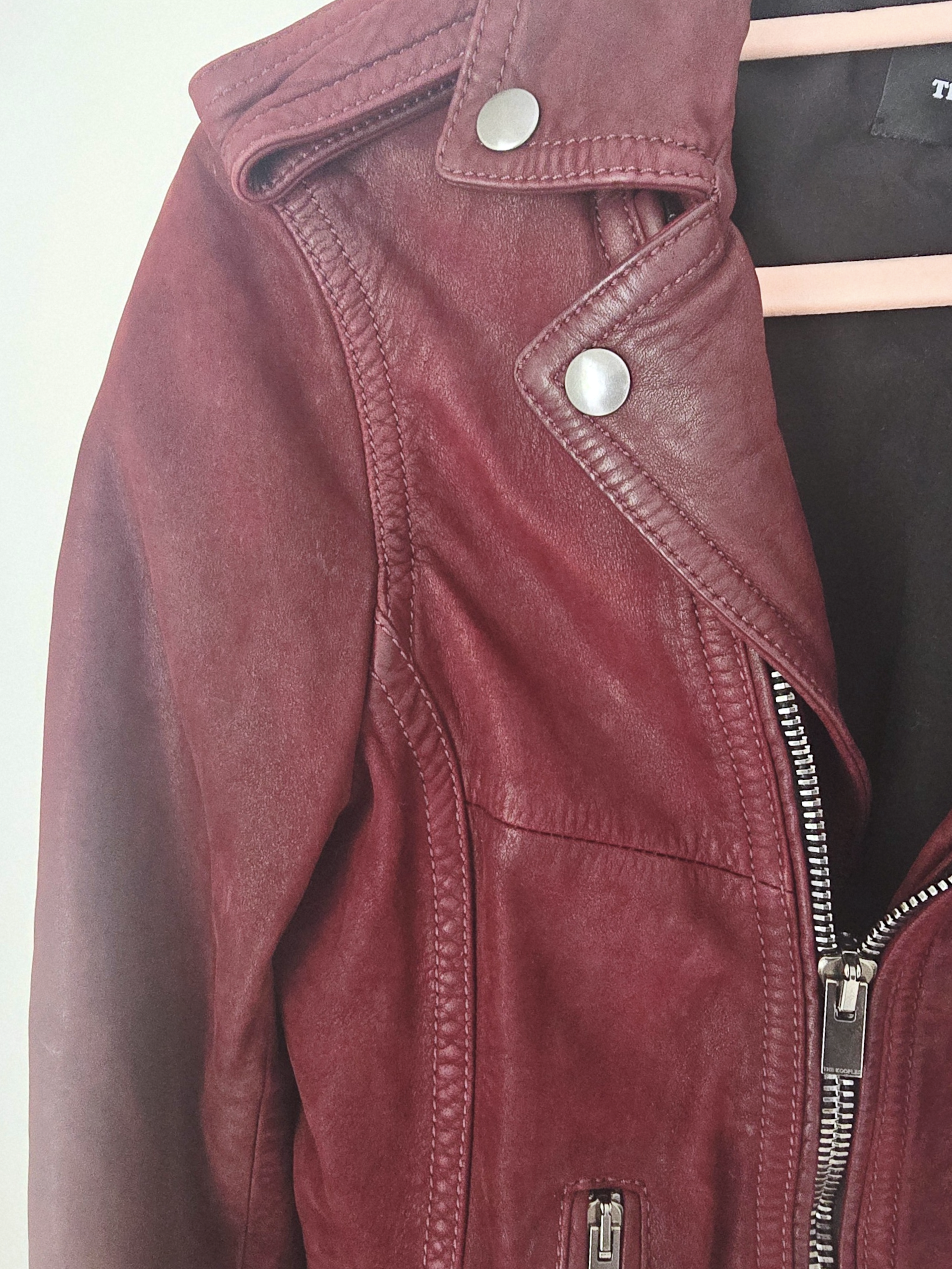 Perfecto aubergine 100% cuir - 𝐌𝐚𝐫𝐢𝐧𝐚𝟒𝟒𝐟𝐚𝐦𝐢𝐥𝐲