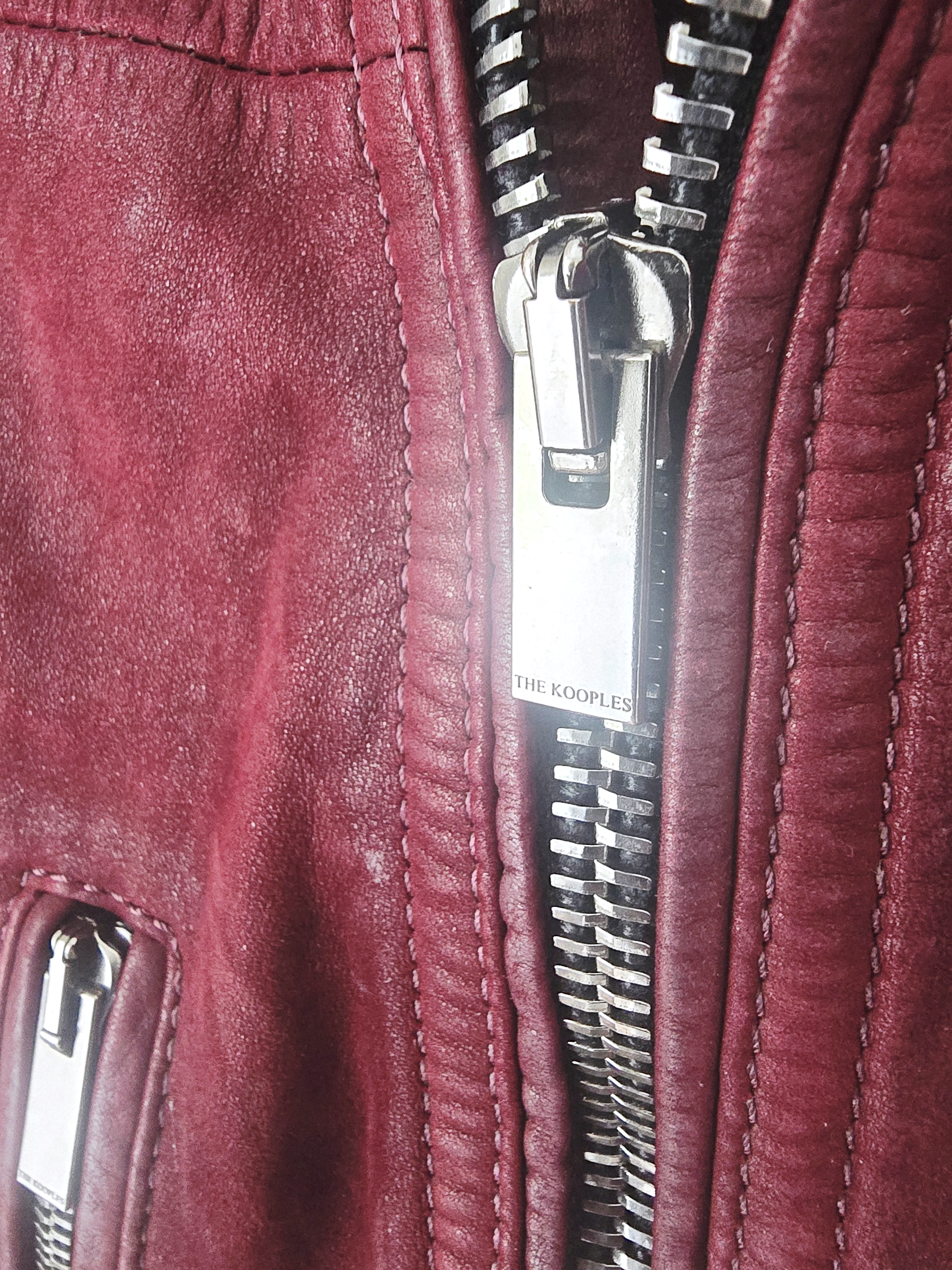 Perfecto aubergine 100% cuir - 𝐌𝐚𝐫𝐢𝐧𝐚𝟒𝟒𝐟𝐚𝐦𝐢𝐥𝐲