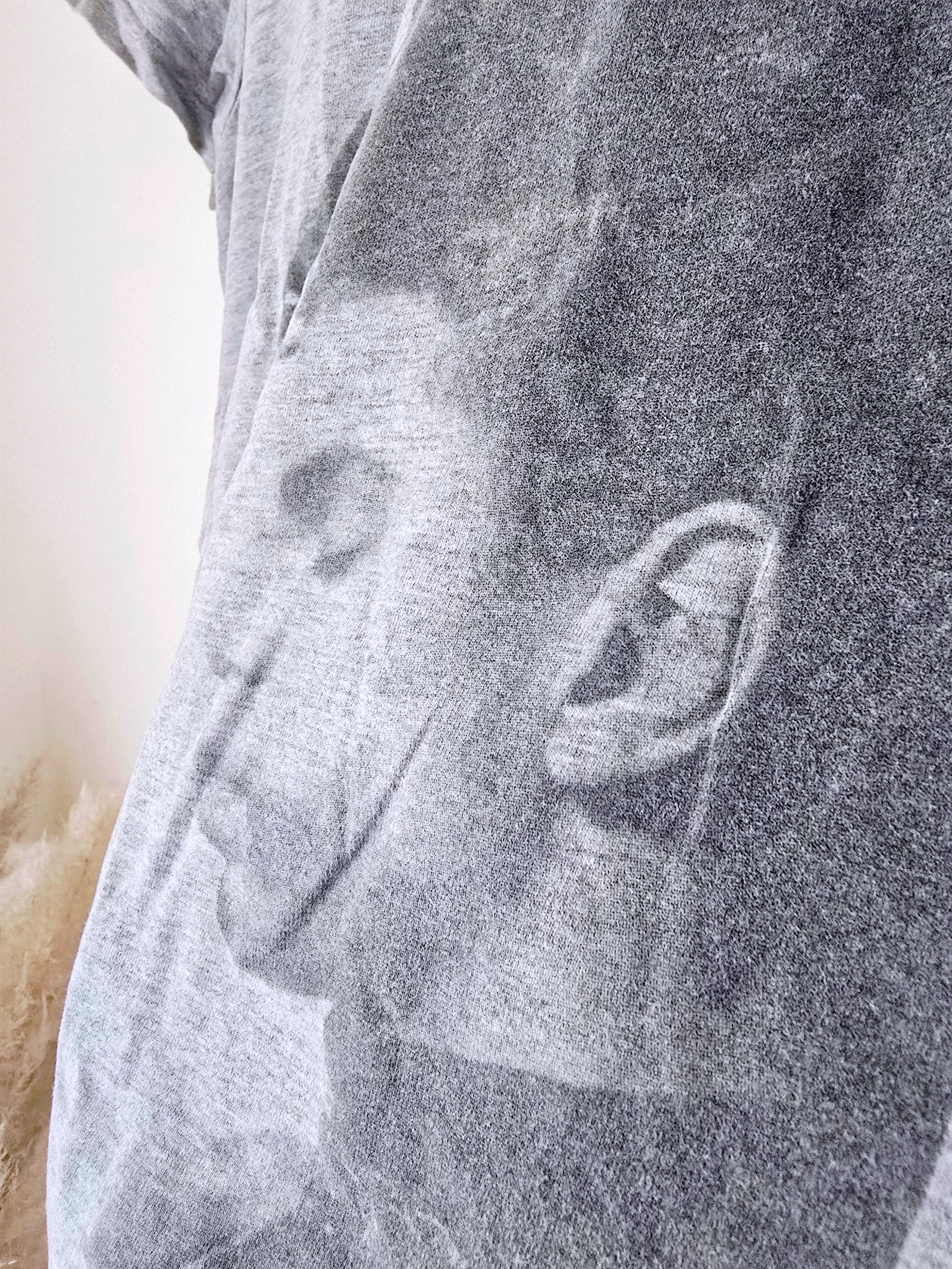 T-shirt gris clair PRINCE - 𝐌𝐚𝐫𝐢𝐧𝐚𝟒𝟒𝐟𝐚𝐦𝐢𝐥𝐲