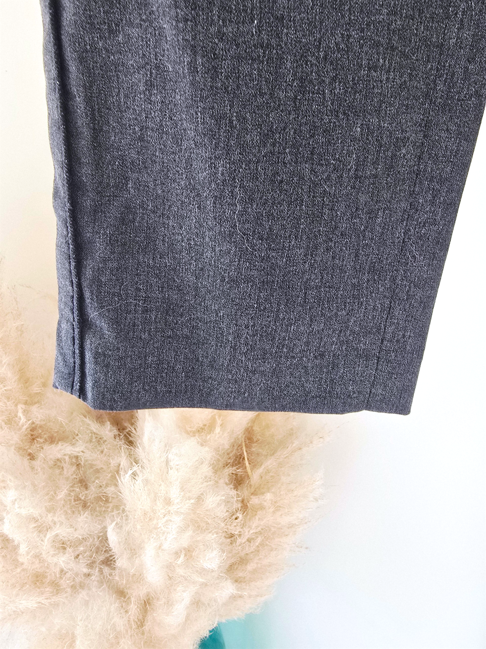 Pantalon jeeging gris anthracite - 𝐌𝐚𝐫𝐢𝐧𝐚𝟒𝟒𝐟𝐚𝐦𝐢𝐥𝐲