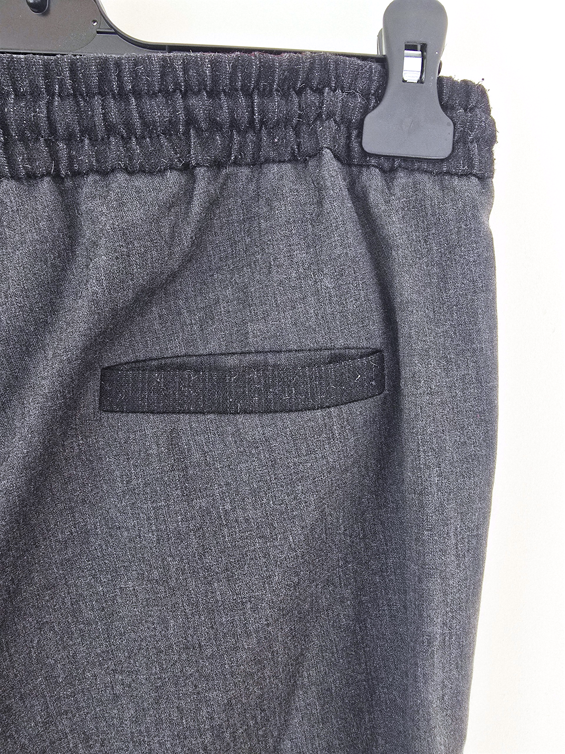 Pantalon jeeging gris anthracite - 𝐌𝐚𝐫𝐢𝐧𝐚𝟒𝟒𝐟𝐚𝐦𝐢𝐥𝐲