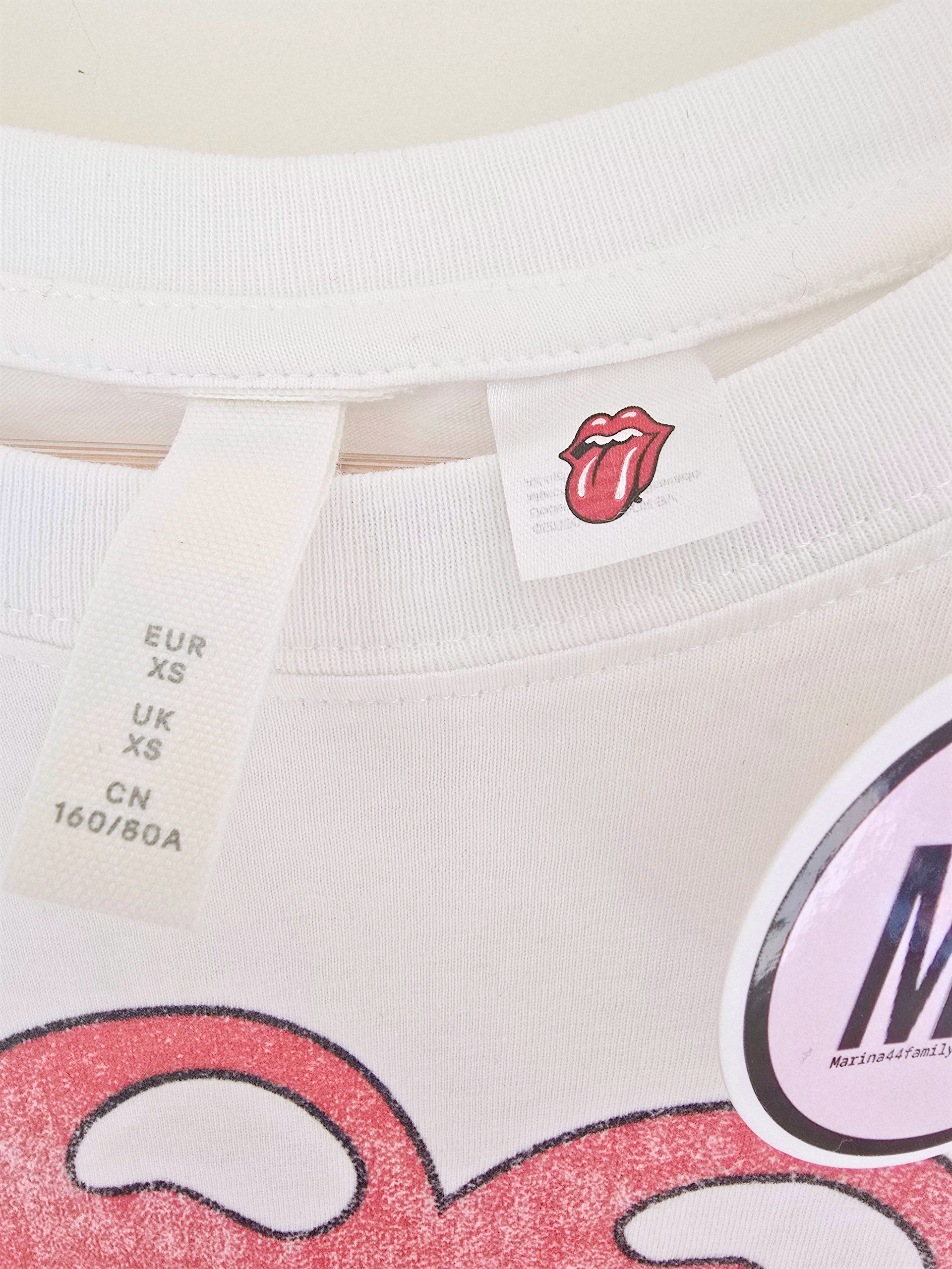Tee-shirt blanc Rolling Stone - 𝐌𝐚𝐫𝐢𝐧𝐚𝟒𝟒𝐟𝐚𝐦𝐢𝐥𝐲