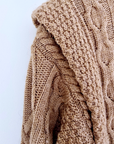 Pull beige foncé à empiècements effet superposition - 𝐌𝐚𝐫𝐢𝐧𝐚𝟒𝟒𝐟𝐚𝐦𝐢𝐥𝐲