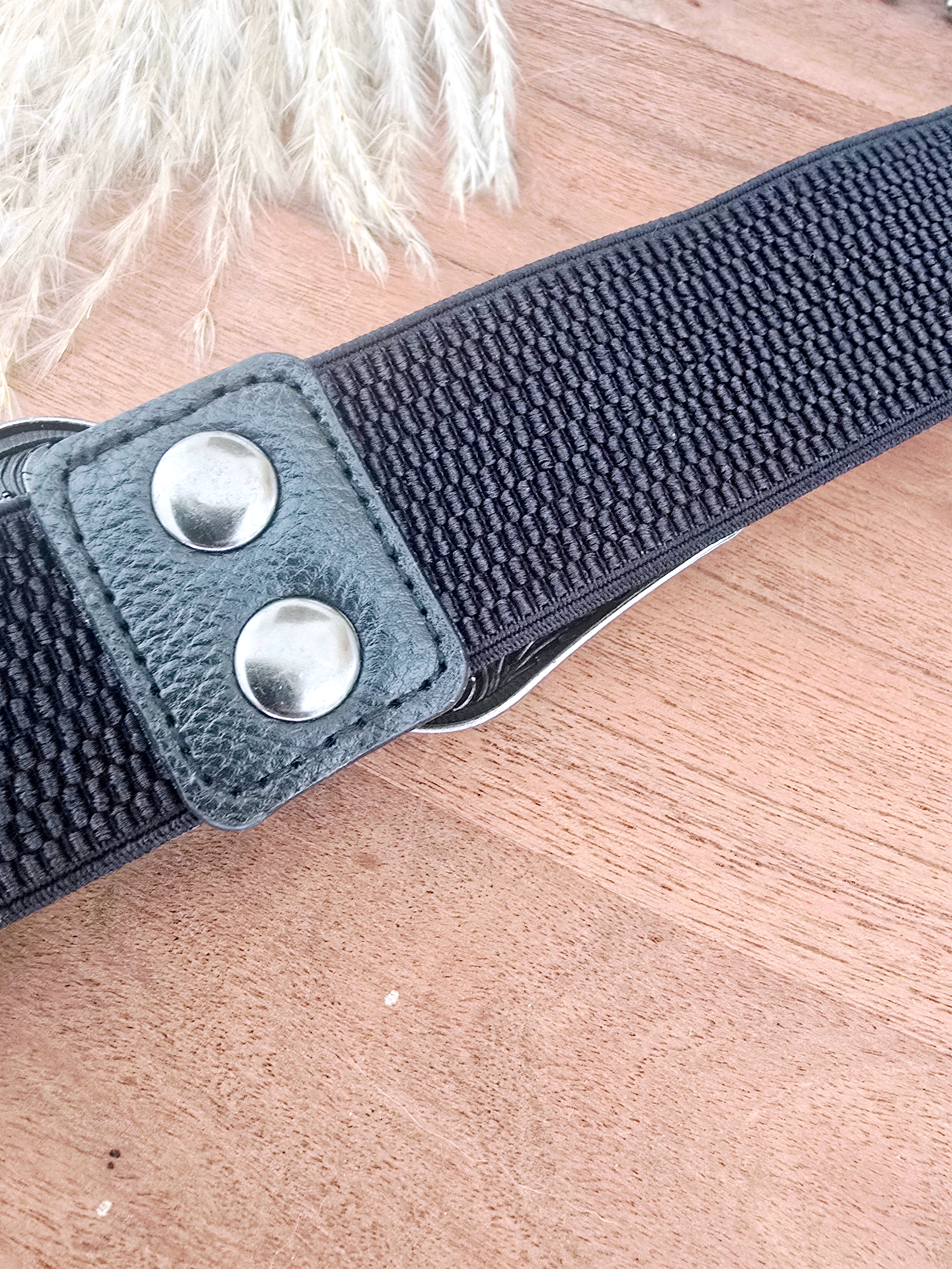 Ceinture noire élastiquée - 𝐌𝐚𝐫𝐢𝐧𝐚𝟒𝟒𝐟𝐚𝐦𝐢𝐥𝐲