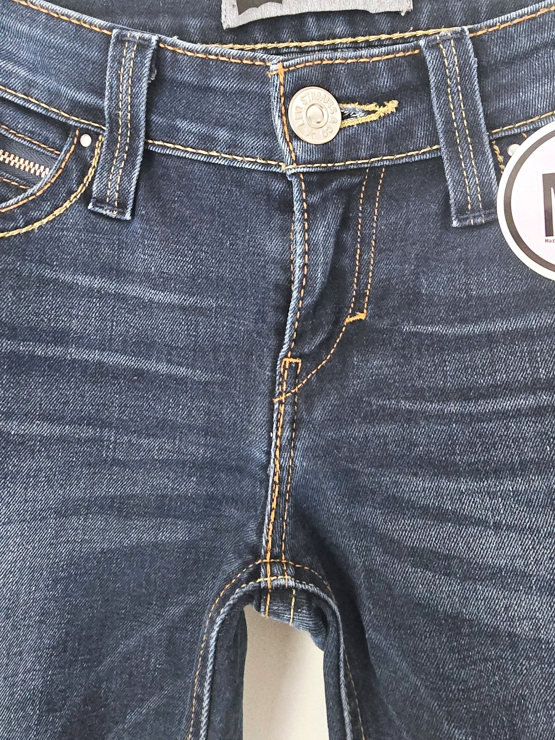 Jean bleu brut demi curve - 𝐌𝐚𝐫𝐢𝐧𝐚𝟒𝟒𝐟𝐚𝐦𝐢𝐥𝐲