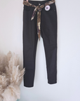 Pantalon huilé marron avec sa ceinture - 𝐌𝐚𝐫𝐢𝐧𝐚𝟒𝟒𝐟𝐚𝐦𝐢𝐥𝐲