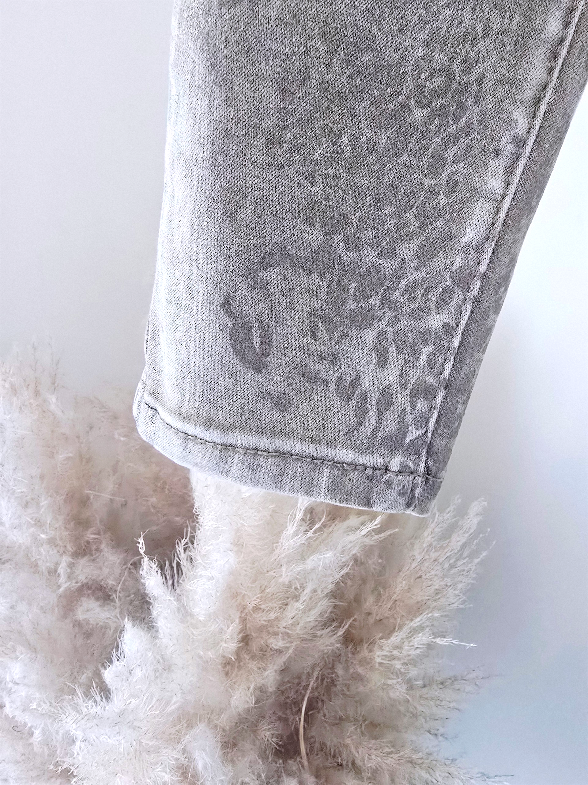 Pantalon bronze à imprimé animal - 𝐌𝐚𝐫𝐢𝐧𝐚𝟒𝟒𝐟𝐚𝐦𝐢𝐥𝐲