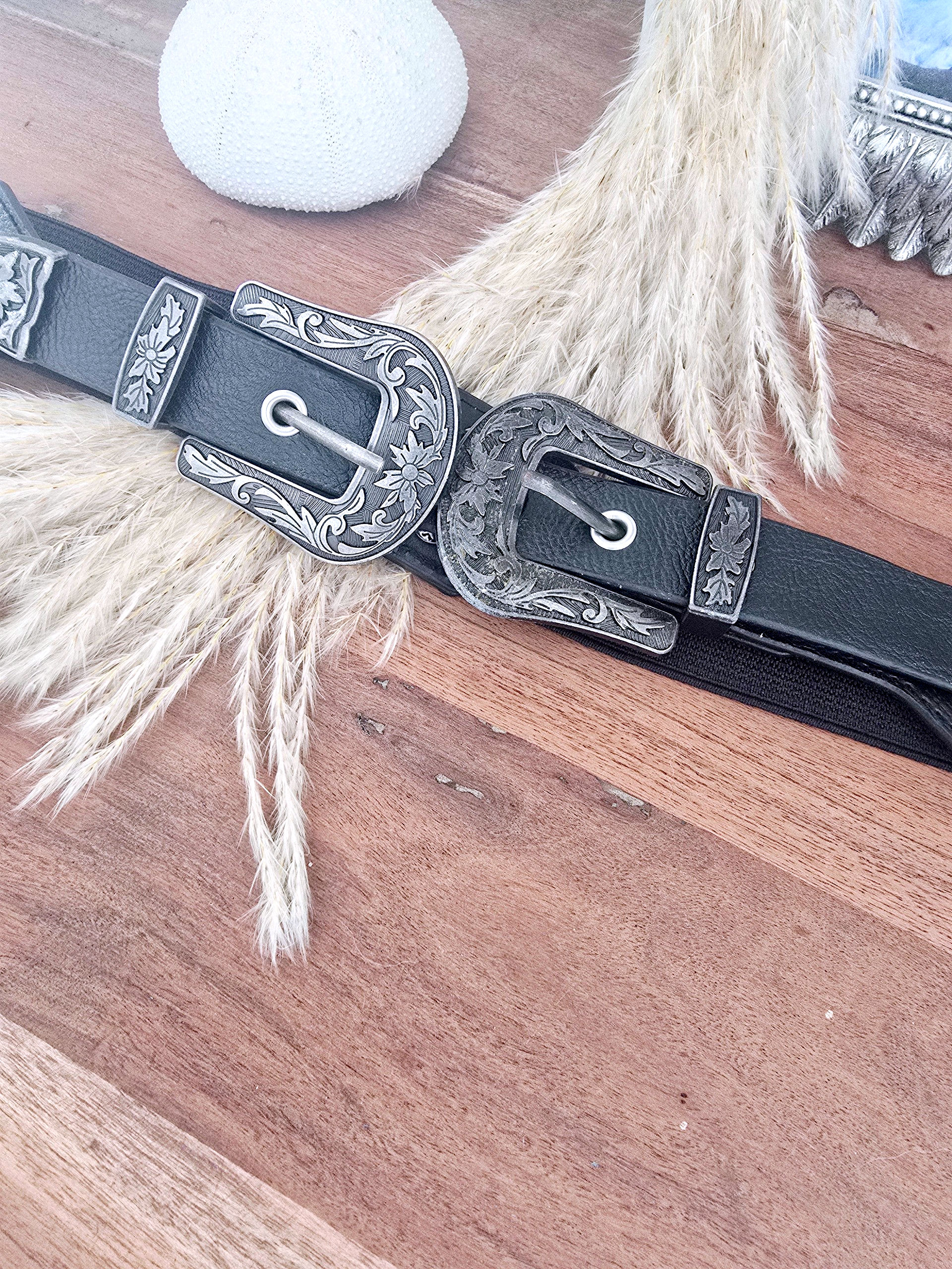 Ceinture noire élastiquée - 𝐌𝐚𝐫𝐢𝐧𝐚𝟒𝟒𝐟𝐚𝐦𝐢𝐥𝐲
