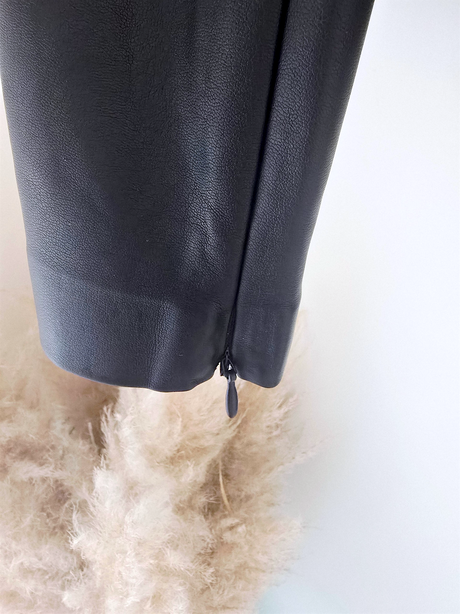Pantalon slim noir - 𝐌𝐚𝐫𝐢𝐧𝐚𝟒𝟒𝐟𝐚𝐦𝐢𝐥𝐲