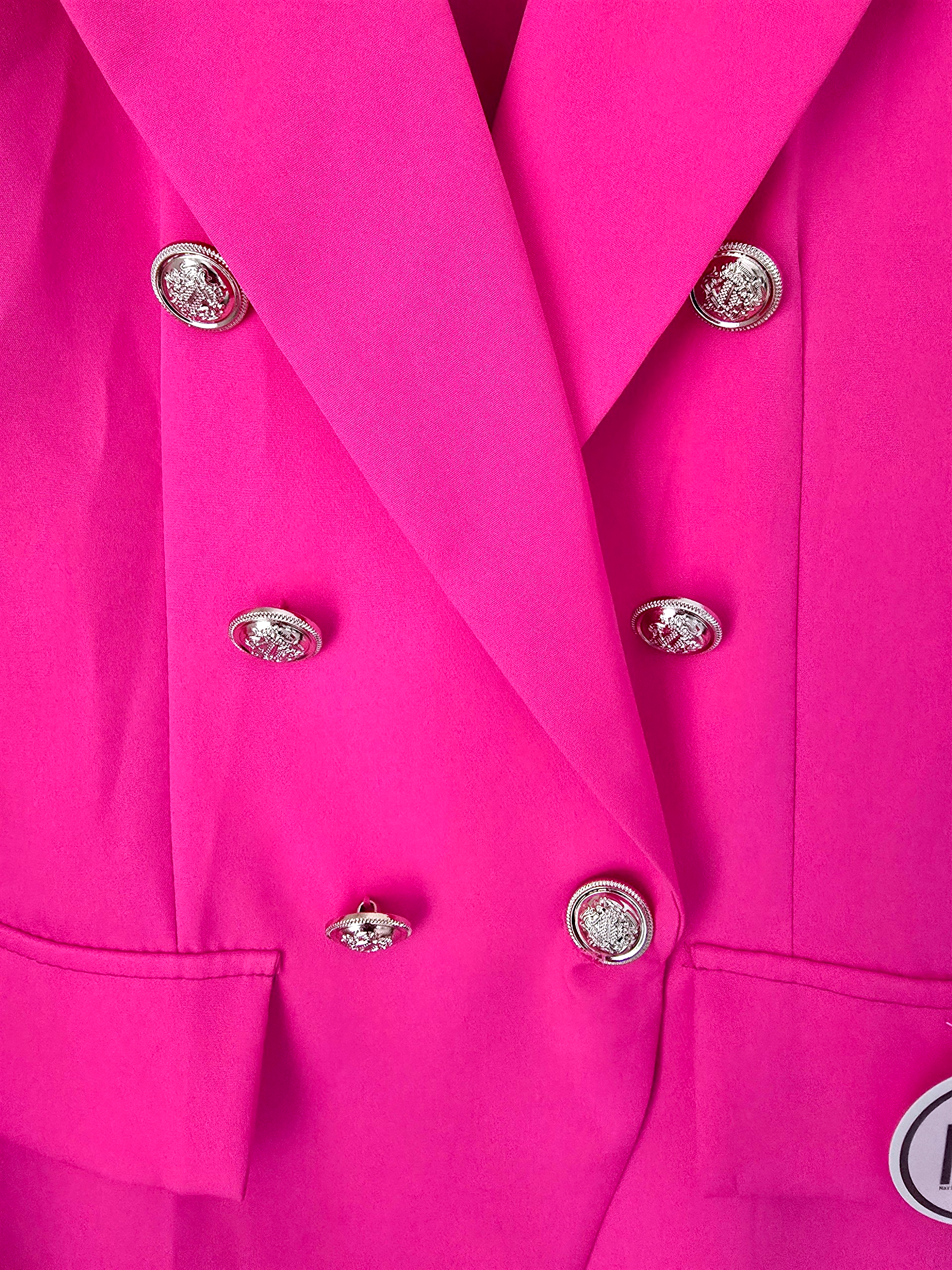 Veste cintrée rose fluo - 𝐌𝐚𝐫𝐢𝐧𝐚𝟒𝟒𝐟𝐚𝐦𝐢𝐥𝐲