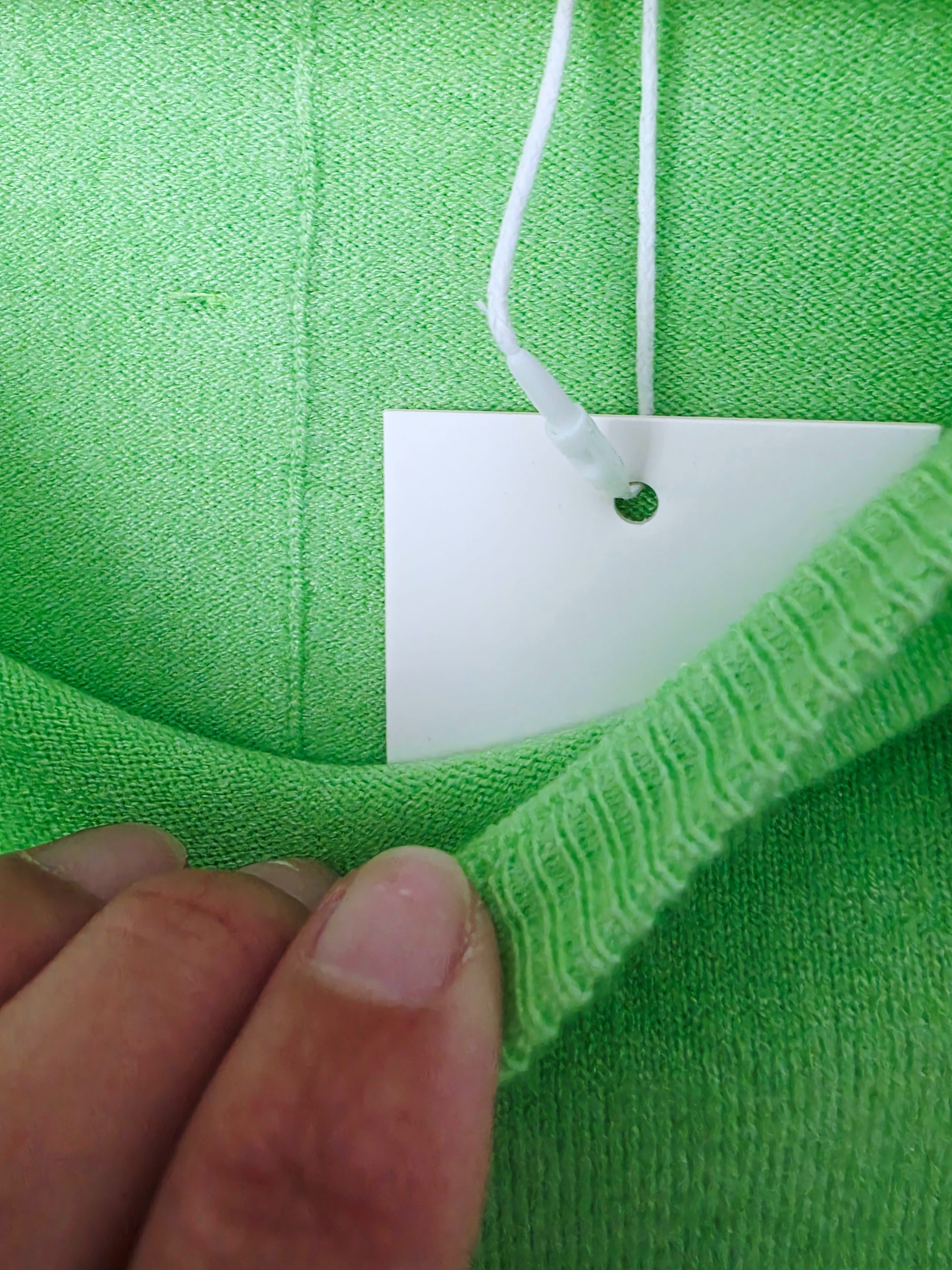 Pull vert pomme - 𝐌𝐚𝐫𝐢𝐧𝐚𝟒𝟒𝐟𝐚𝐦𝐢𝐥𝐲