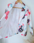 Veste blanche cintrée à imprimé skull - 𝐌𝐚𝐫𝐢𝐧𝐚𝟒𝟒𝐟𝐚𝐦𝐢𝐥𝐲