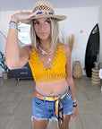 Short bleu destroy Levi's + ceinture tissu