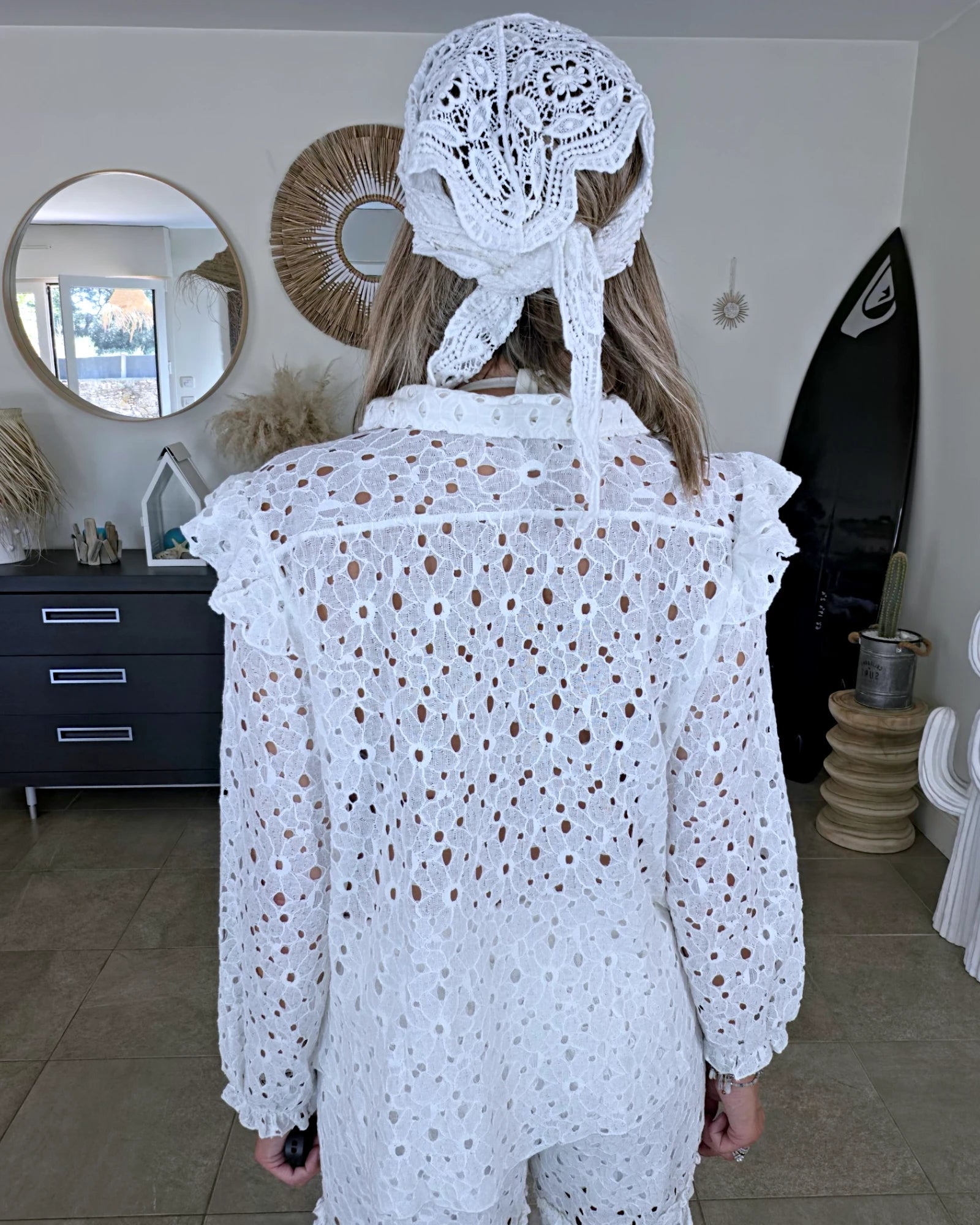 Ensemble blanc chemise + short à broderie anglaise