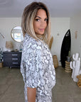 Ensemble haut + Short à imprimé python