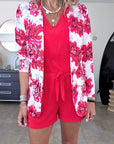 Veste blanche à imprimé flower rouge - 𝐌𝐚𝐫𝐢𝐧𝐚𝟒𝟒𝐟𝐚𝐦𝐢𝐥𝐲
