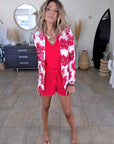 Veste blanche à imprimé flower rouge - 𝐌𝐚𝐫𝐢𝐧𝐚𝟒𝟒𝐟𝐚𝐦𝐢𝐥𝐲