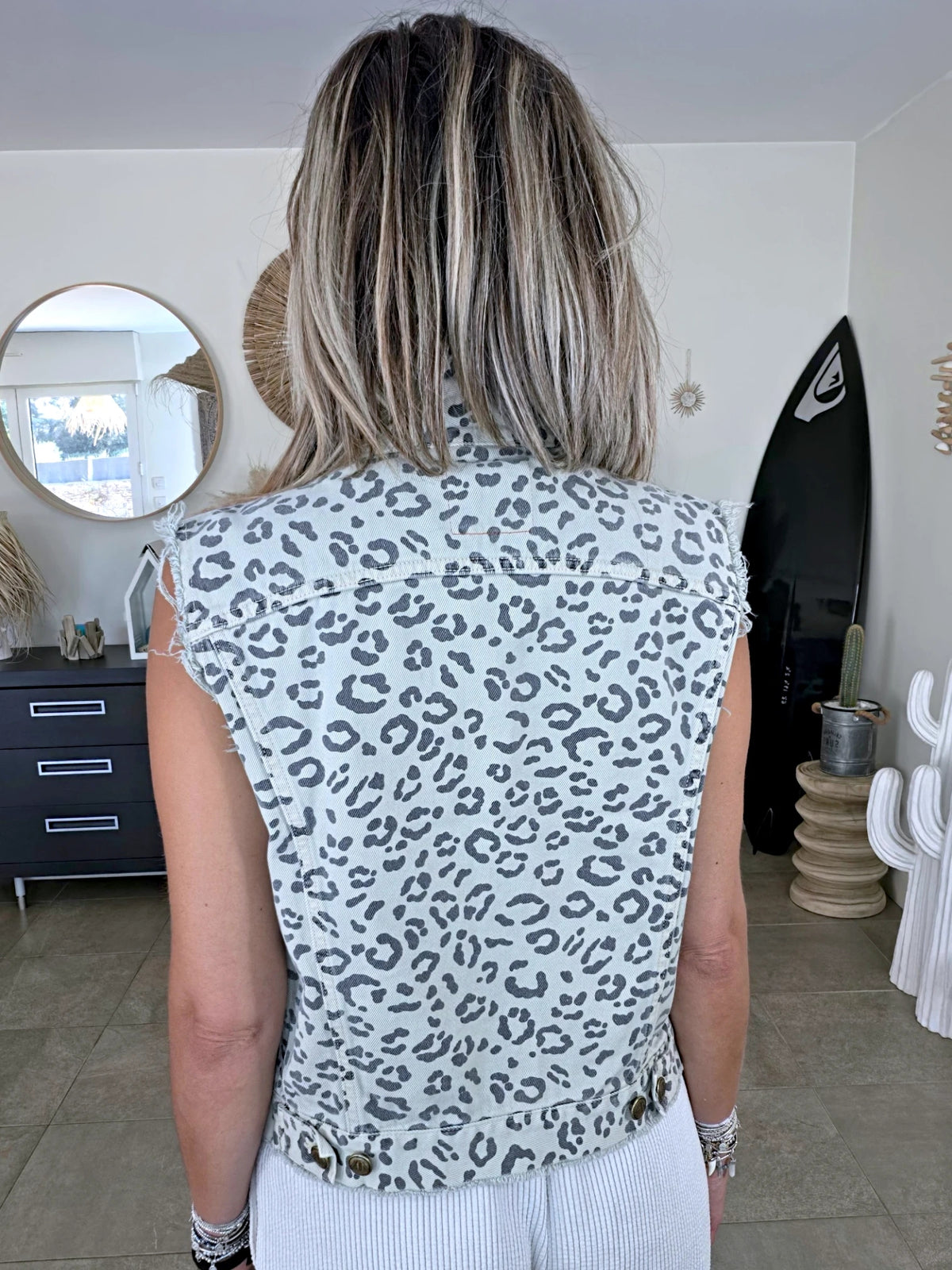 Veste en coton jean imprimé léopard - 𝐌𝐚𝐫𝐢𝐧𝐚𝟒𝟒𝐟𝐚𝐦𝐢𝐥𝐲