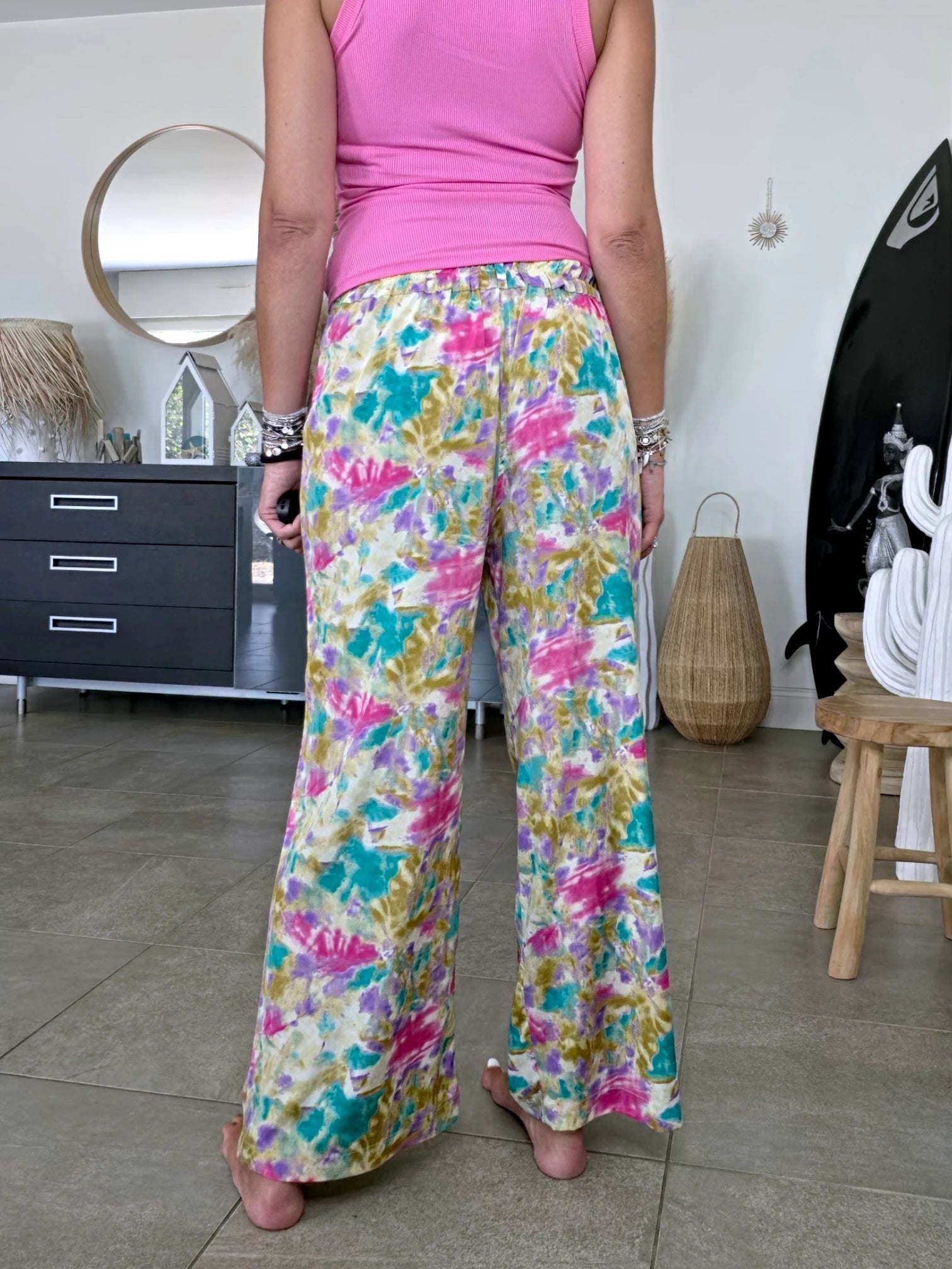 Pantalon à imprimé camouflage