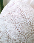 Robe blanche ajourée