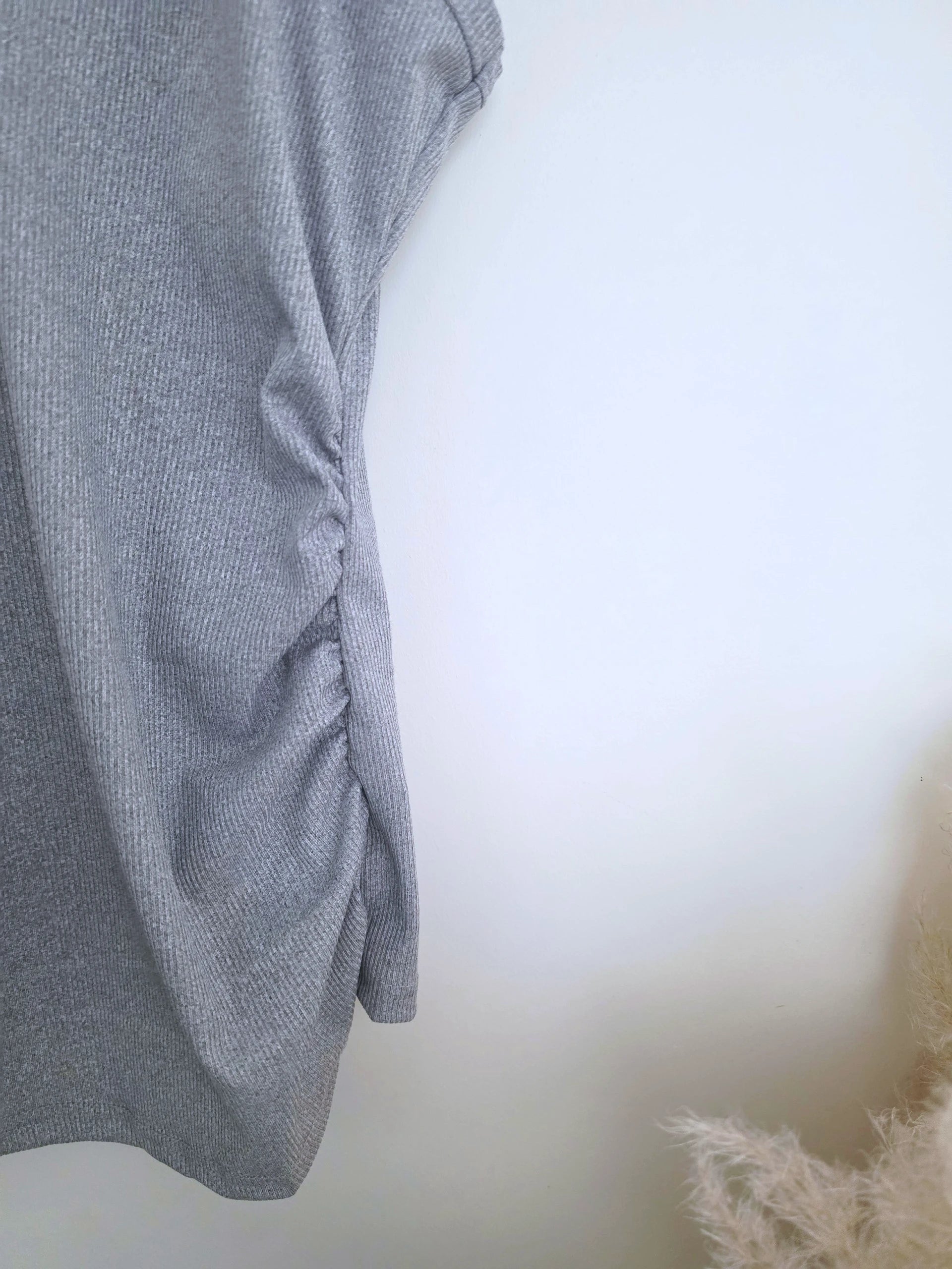 Débardeur gris fronces latérales