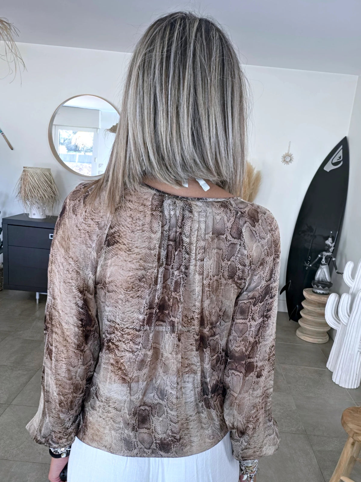 Blouse à imprimé python marron - 𝐌𝐚𝐫𝐢𝐧𝐚𝟒𝟒𝐟𝐚𝐦𝐢𝐥𝐲